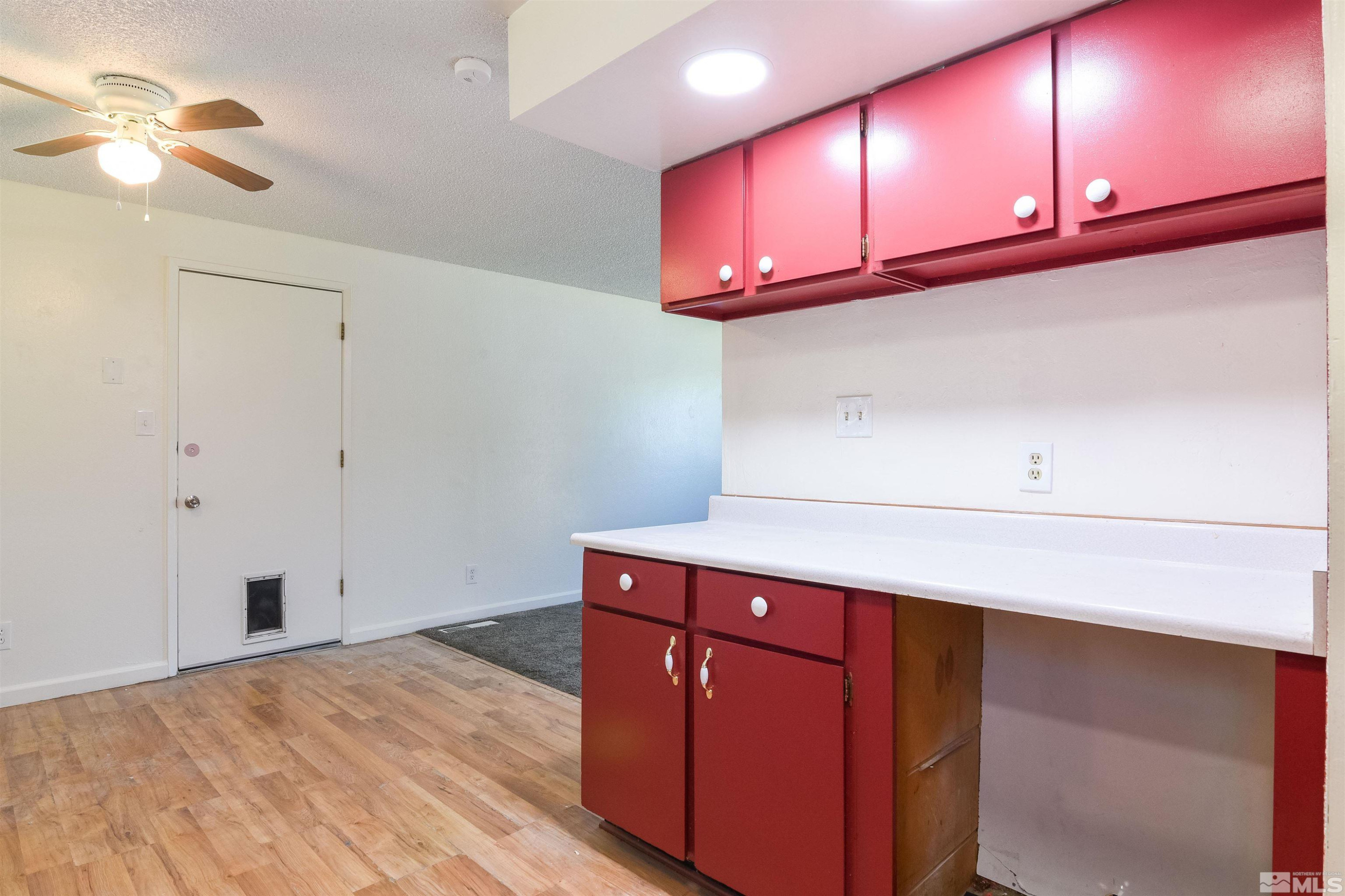 1116 Tamarisk Street