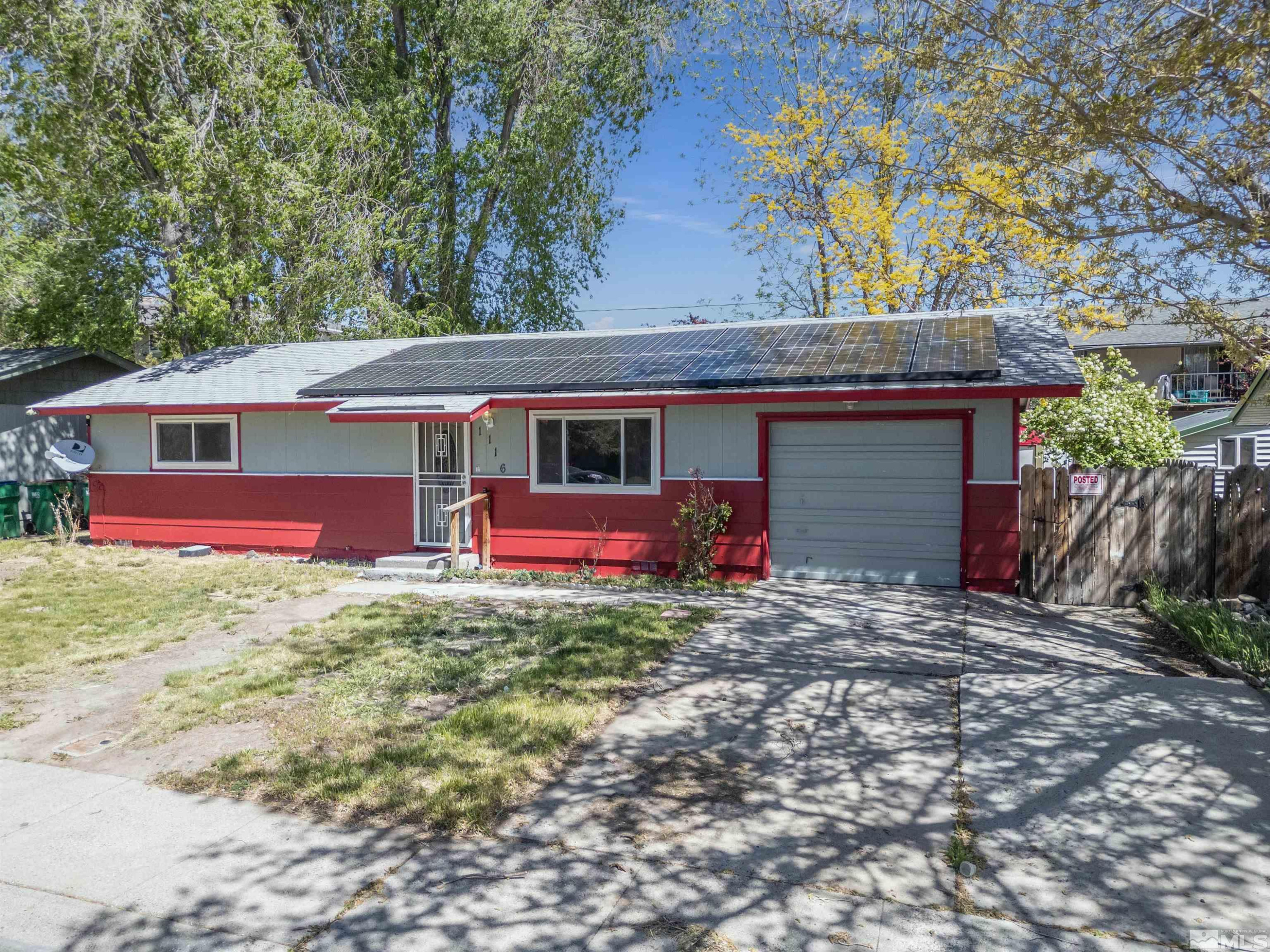 1116 Tamarisk Street