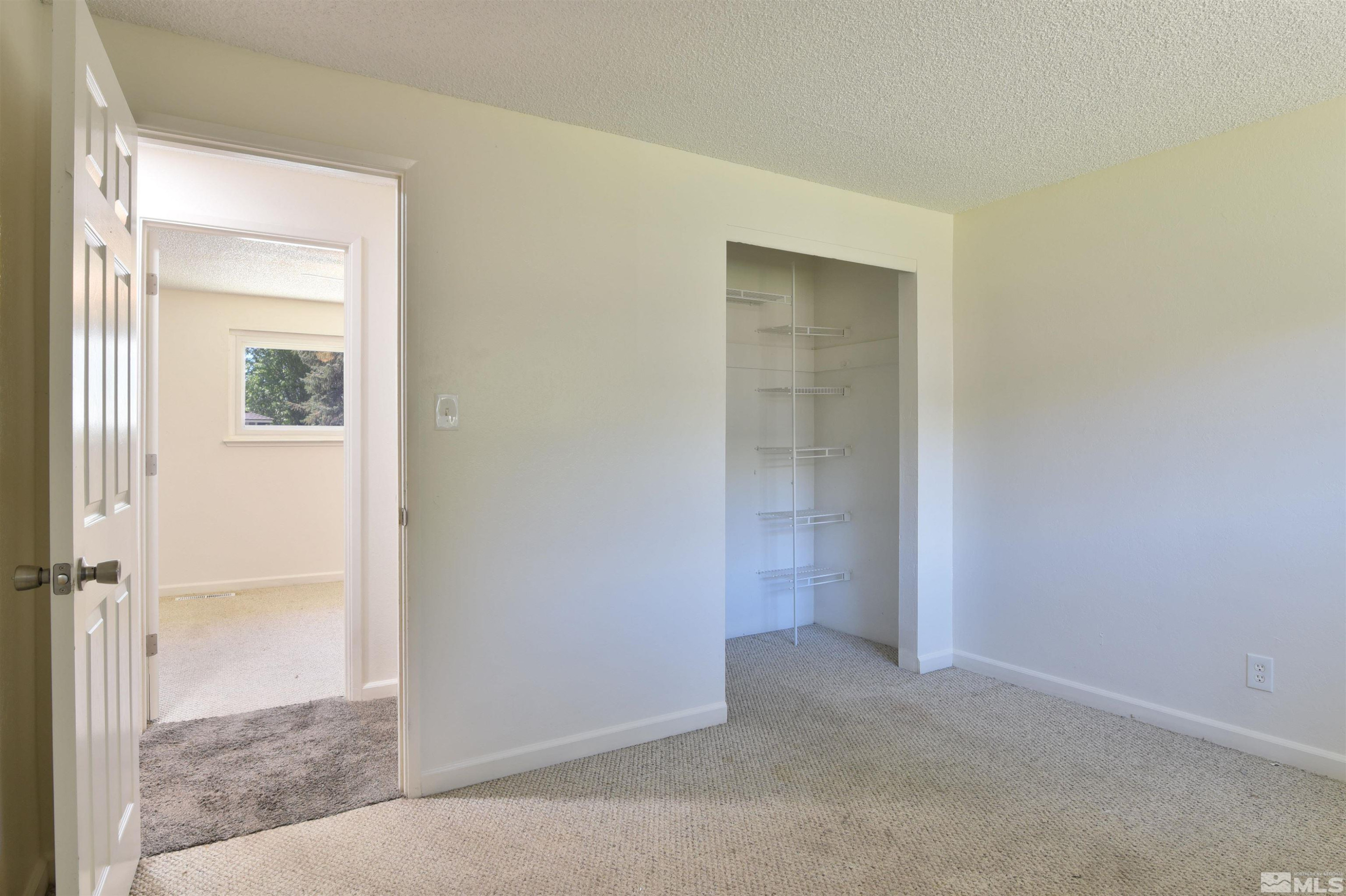 1116 Tamarisk Street