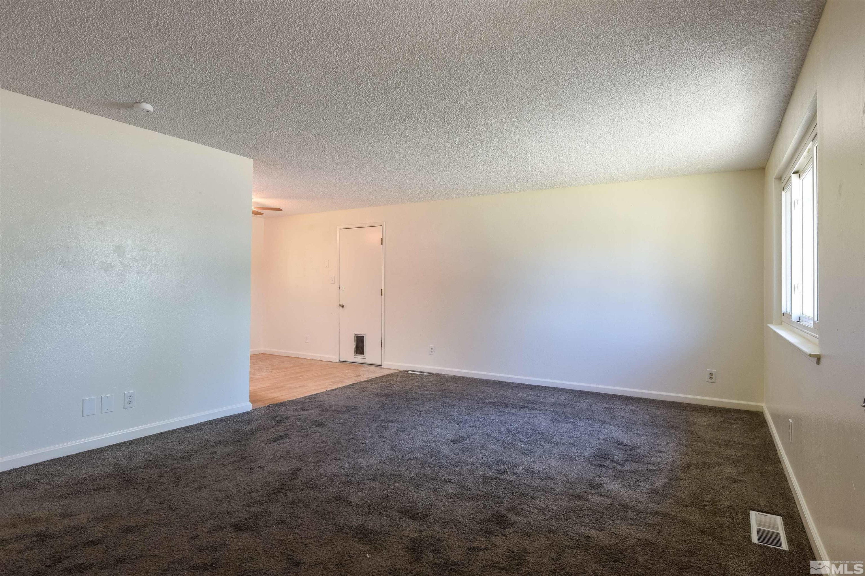 1116 Tamarisk Street