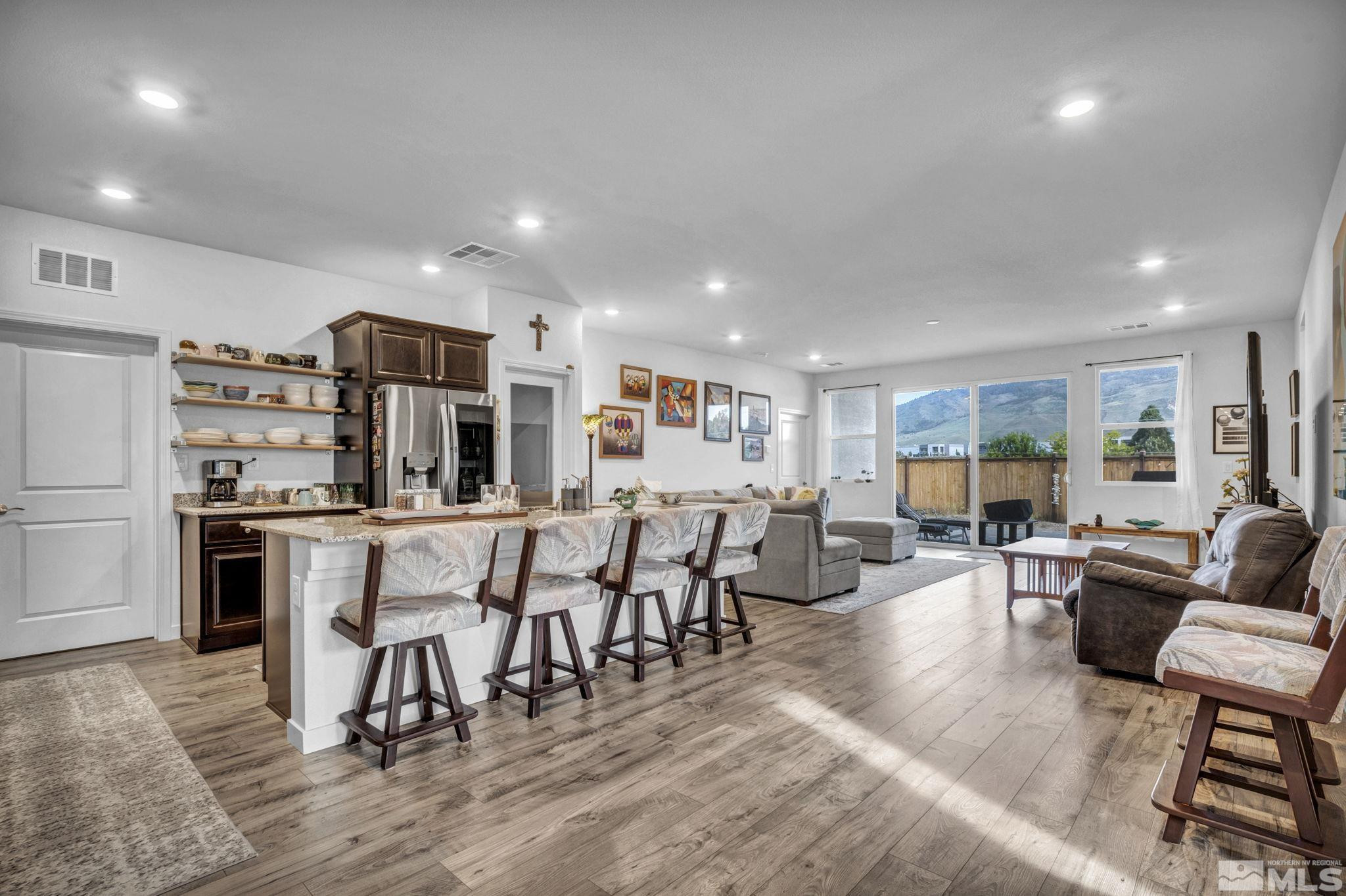 8340 Fenhollow Drive