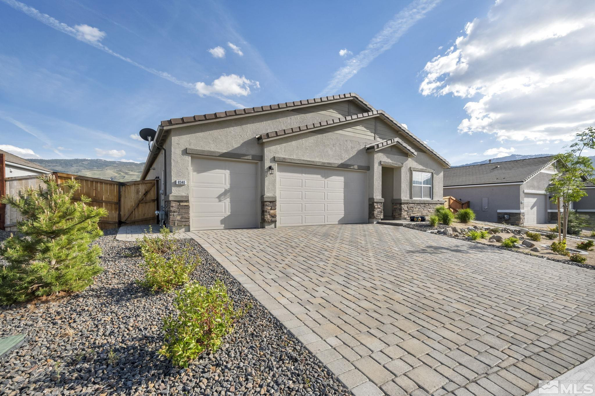 8340 Fenhollow Drive