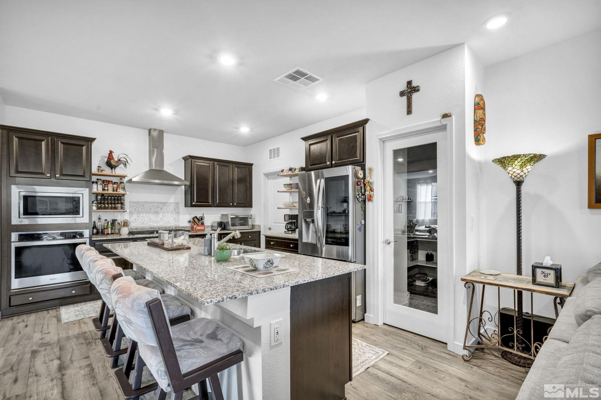 8340 Fenhollow Drive