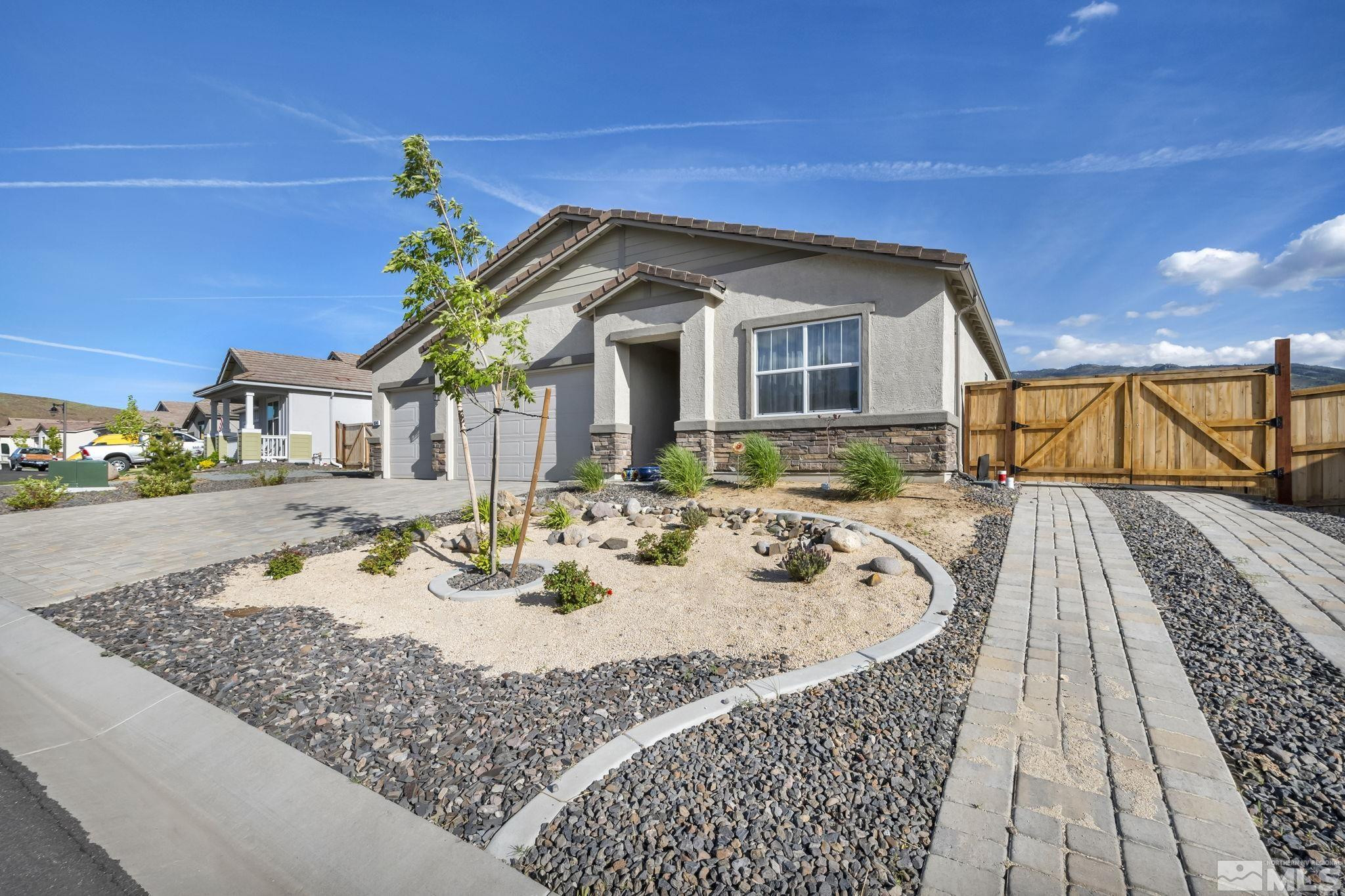8340 Fenhollow Drive