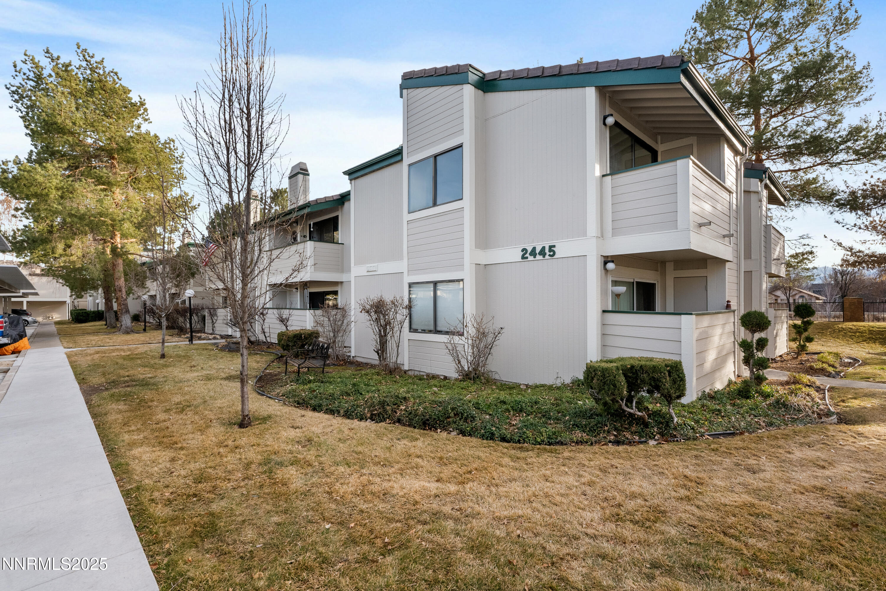 2445 Sycamore Glen Drive, 6