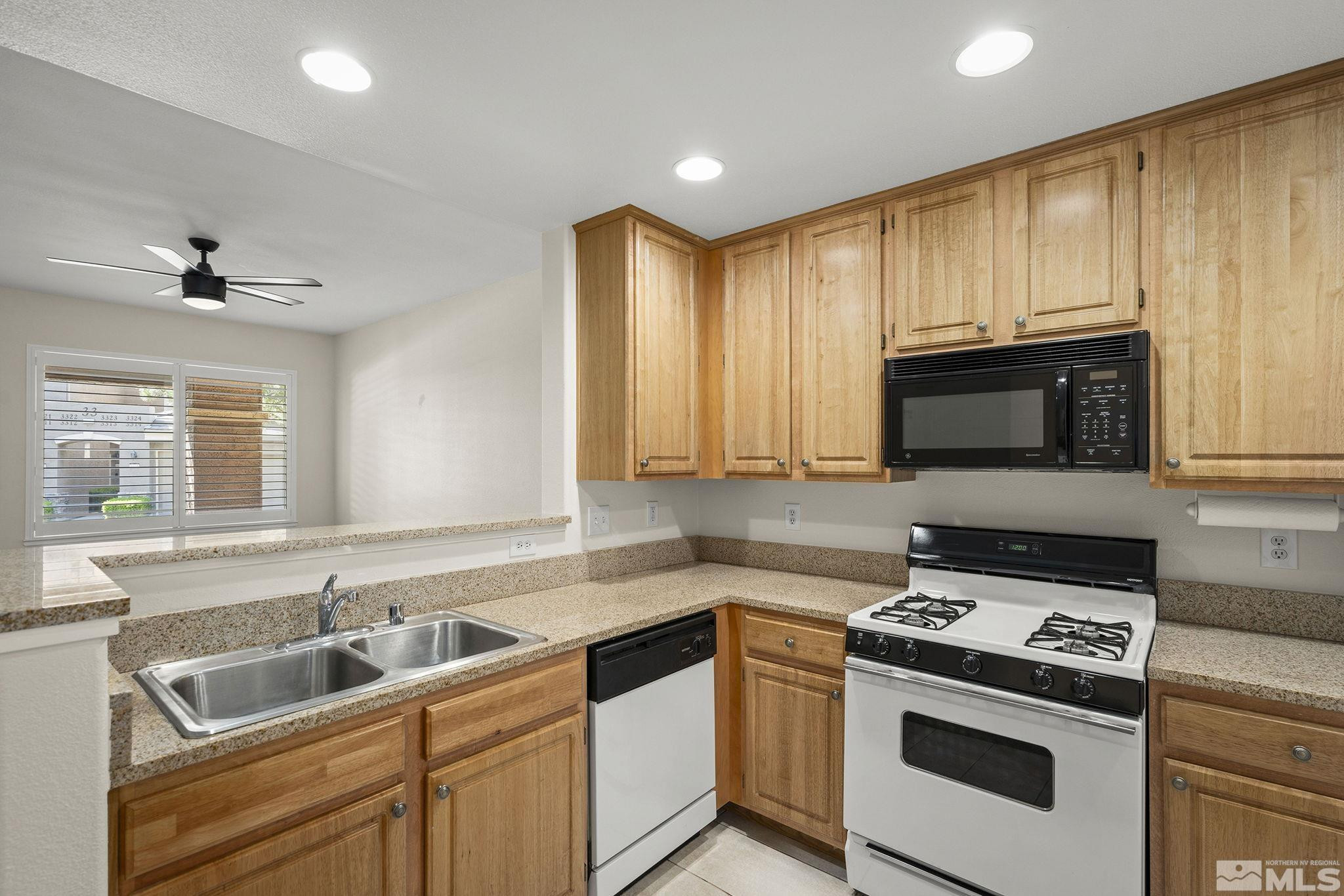 900 South Meadows Parkway 3413