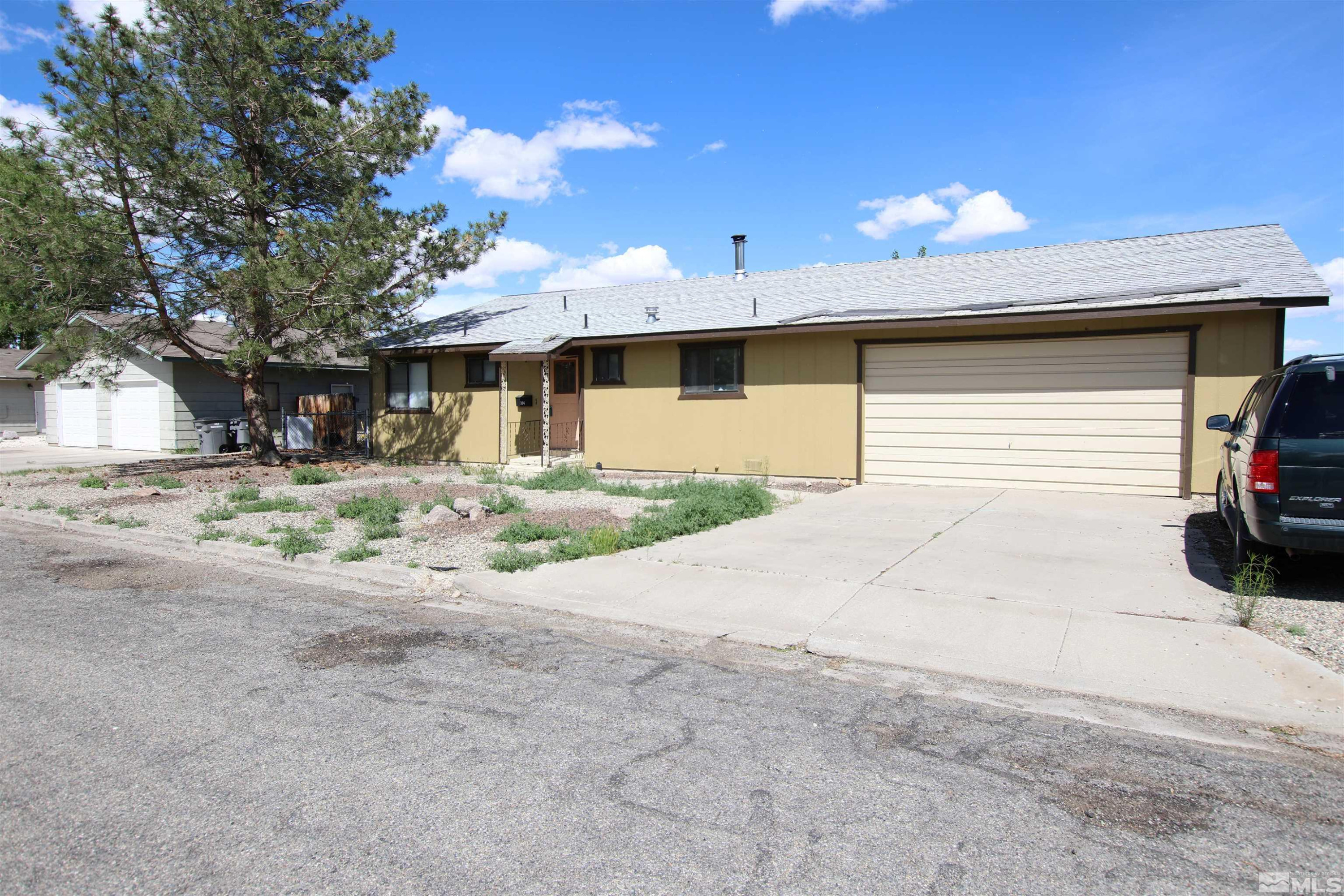 304 Leona Avenue