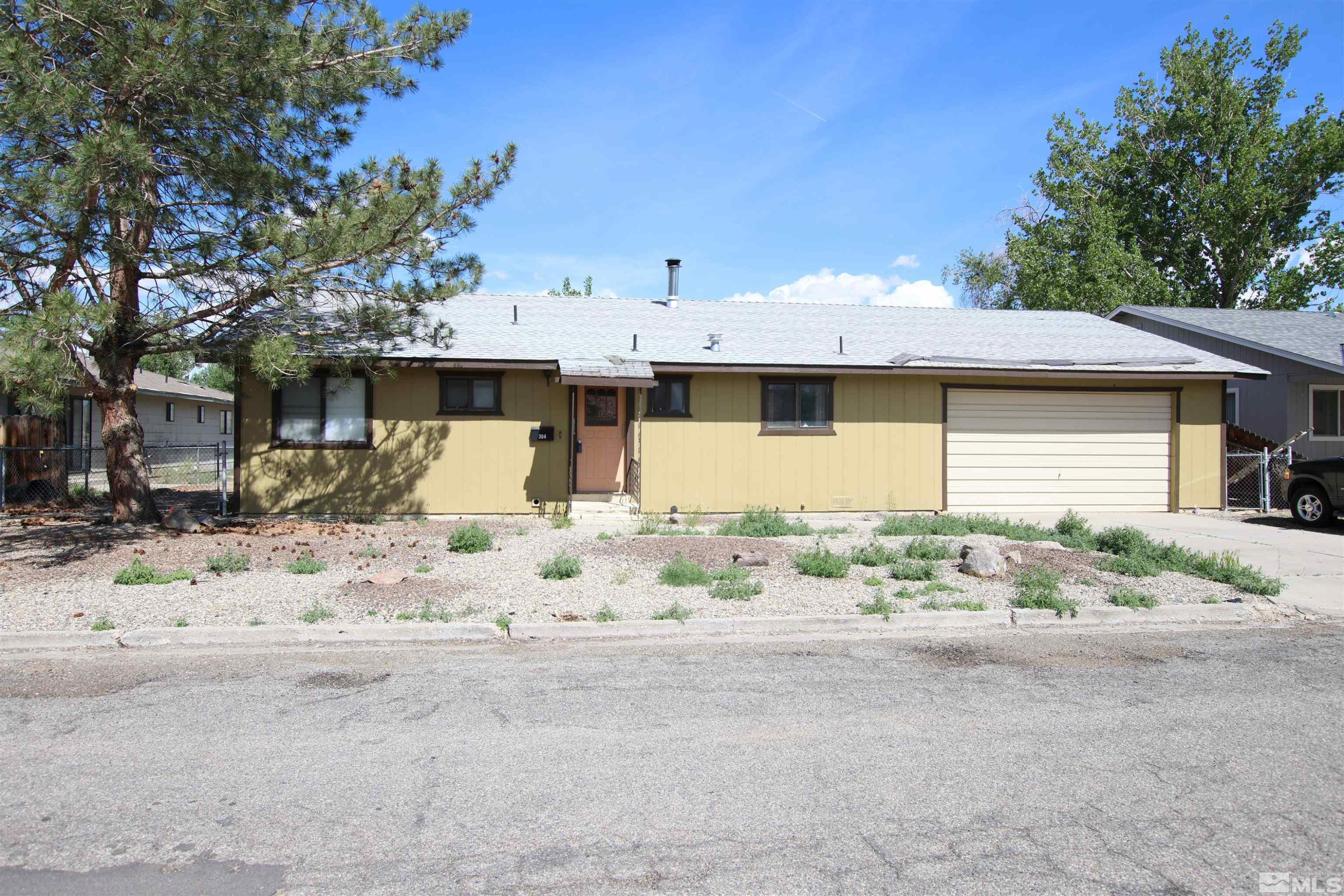 304 Leona Avenue