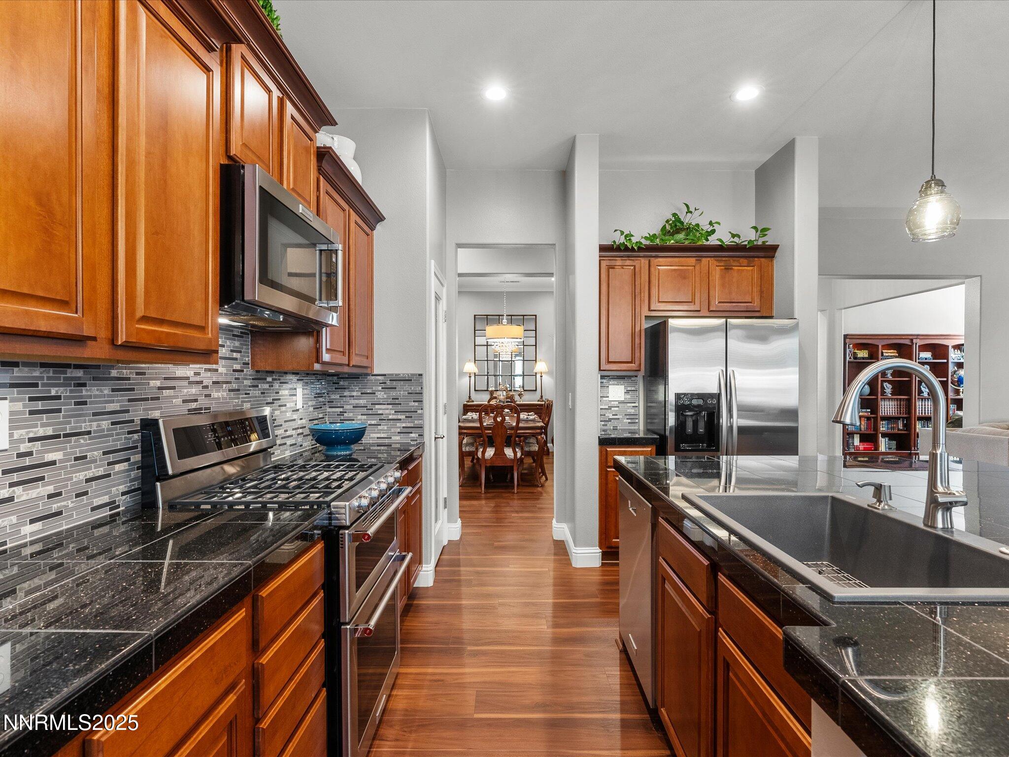 1486 Lambrays Court