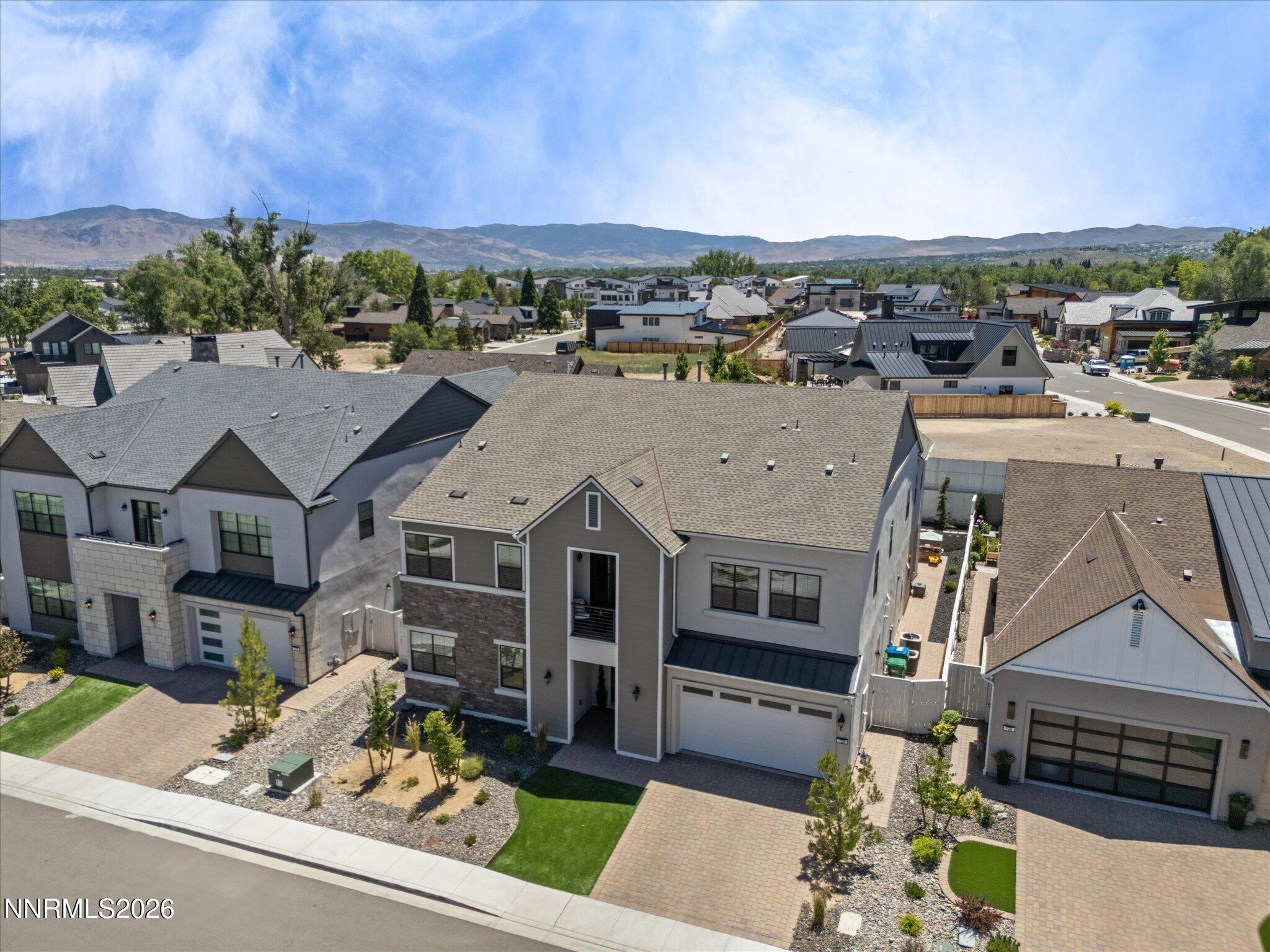 724 Marewood Trail