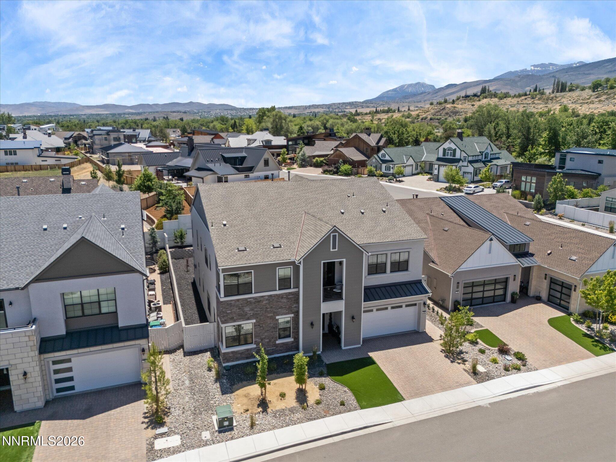 724 Marewood Trail