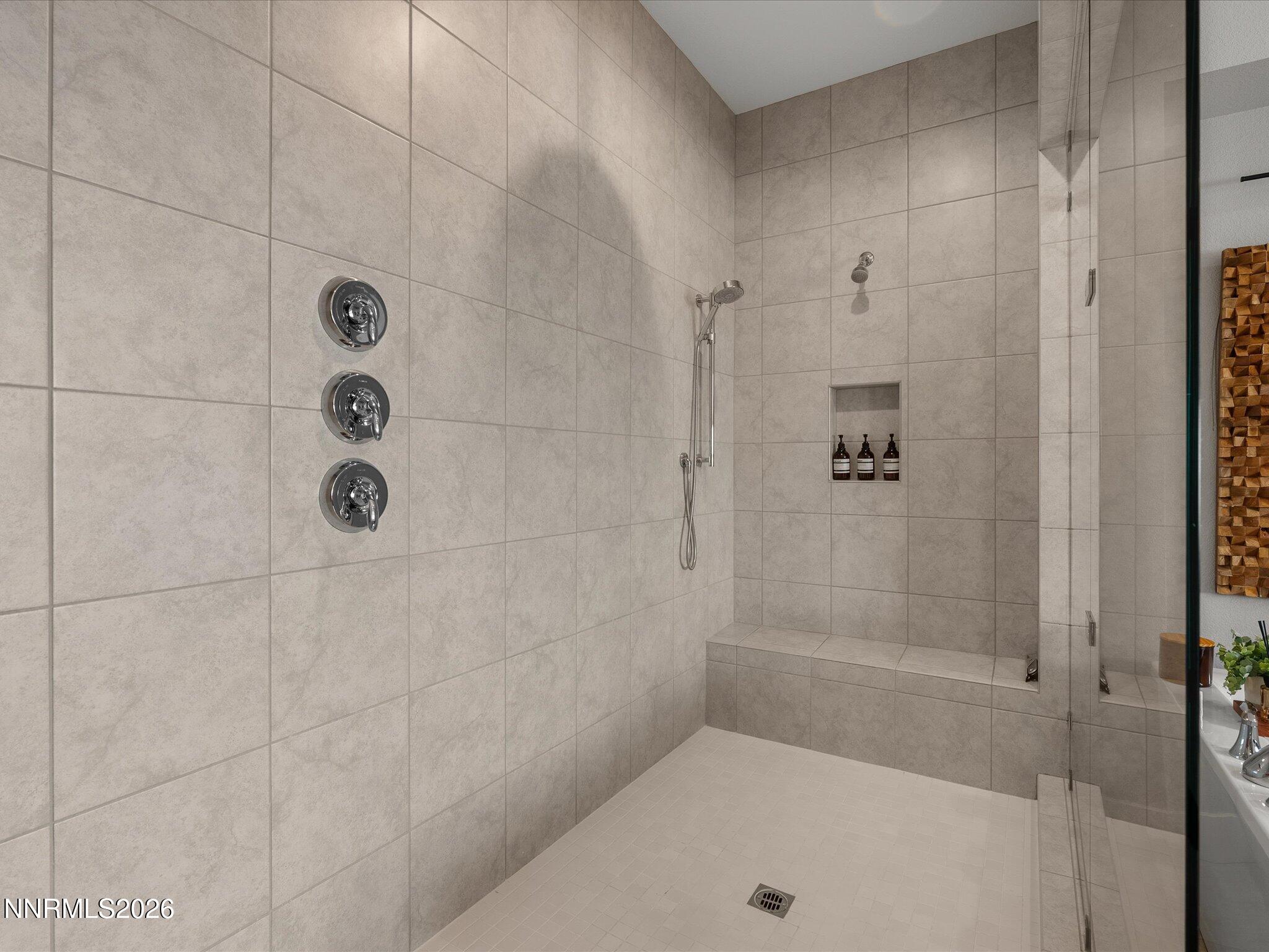 724 Marewood Trail