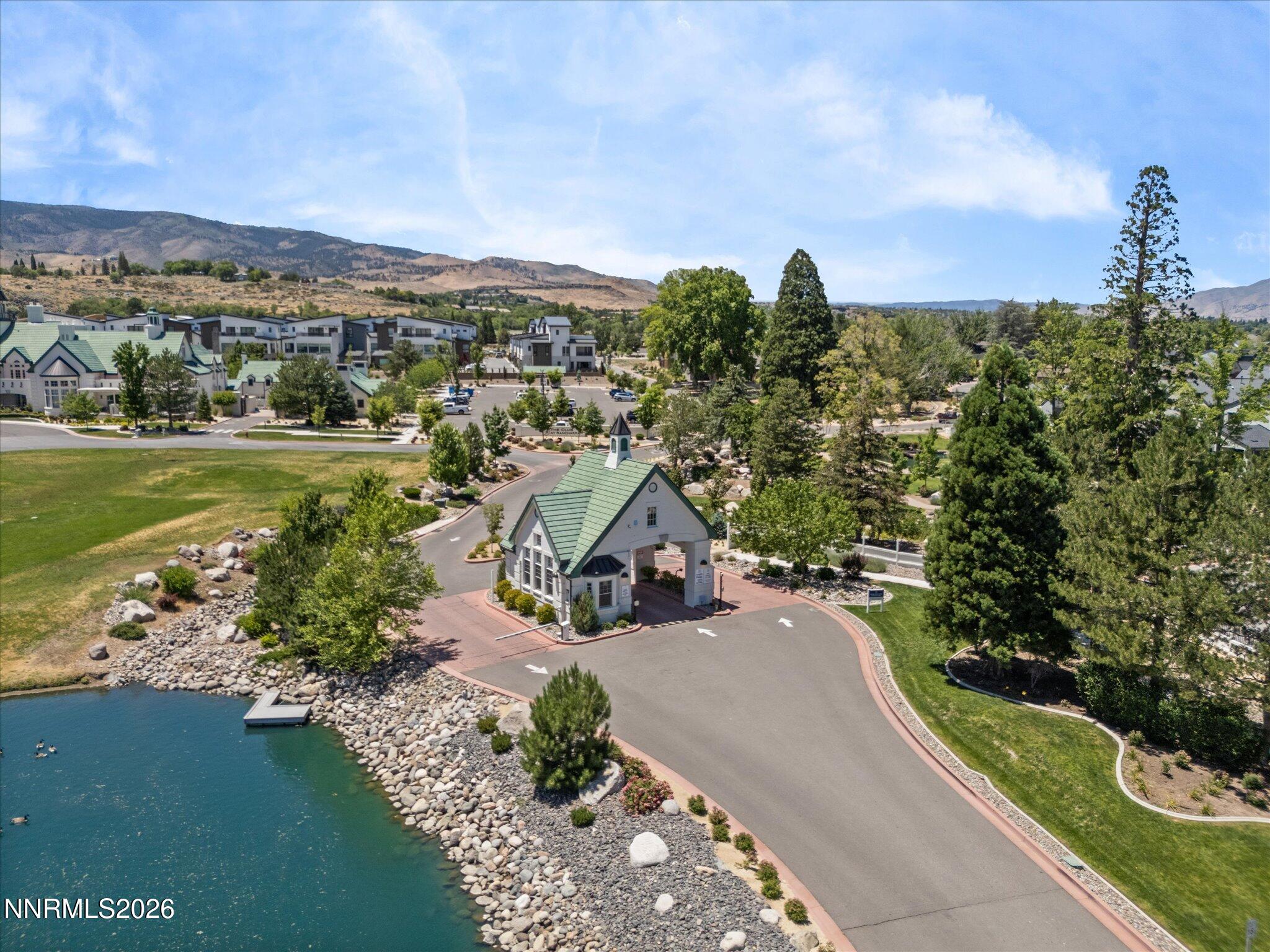 724 Marewood Trail