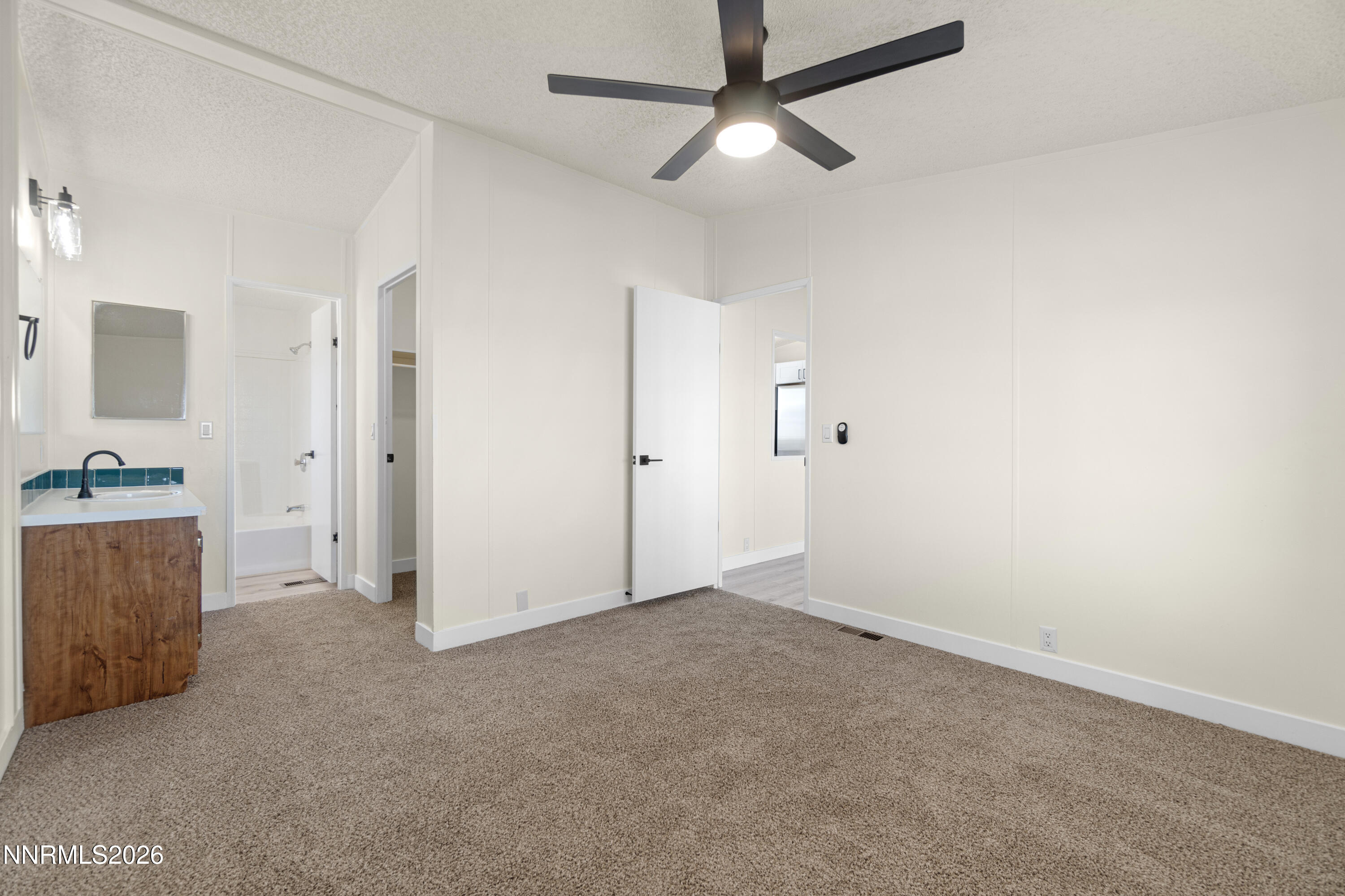 3095 E Antelope Street
