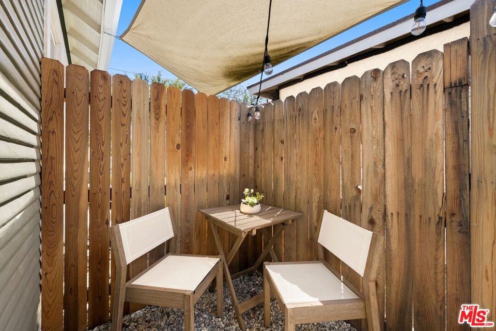 1677 N Sierra Bonita Avenue