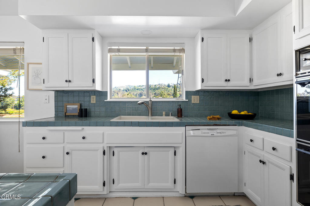 2809 Ilopango Drive