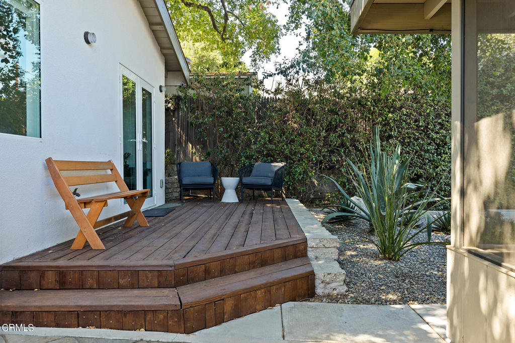 141 W Bonita Avenue