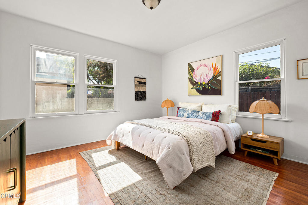 901 Mountain View Terrace