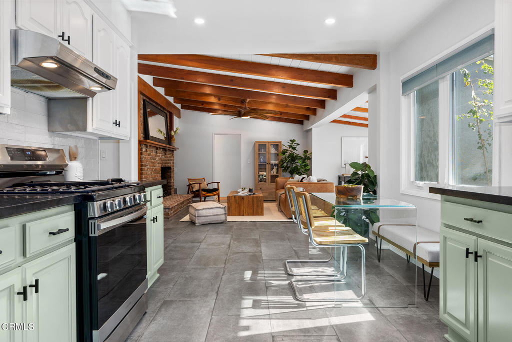 525 N Michillinda Avenue