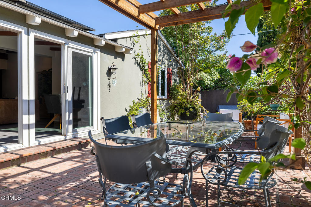 525 N Michillinda Avenue