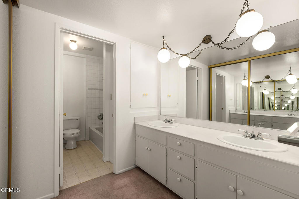 213 S Chandler Avenue C