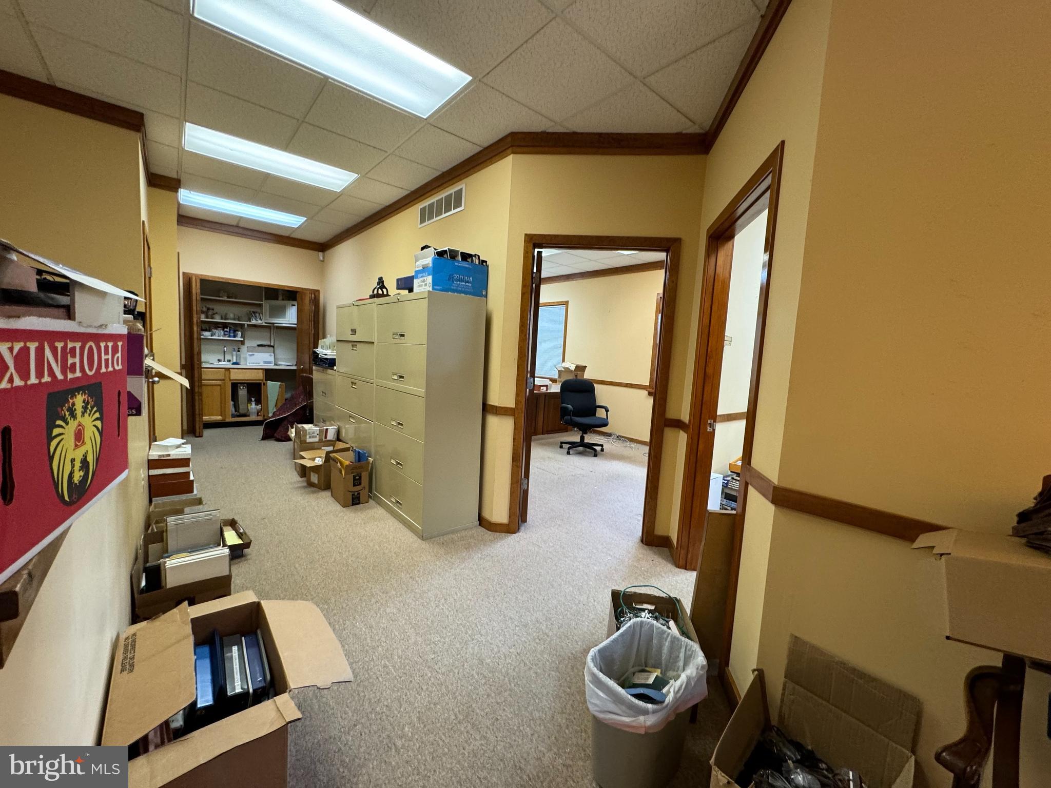 410 FLORAL VALE BOULEVARD