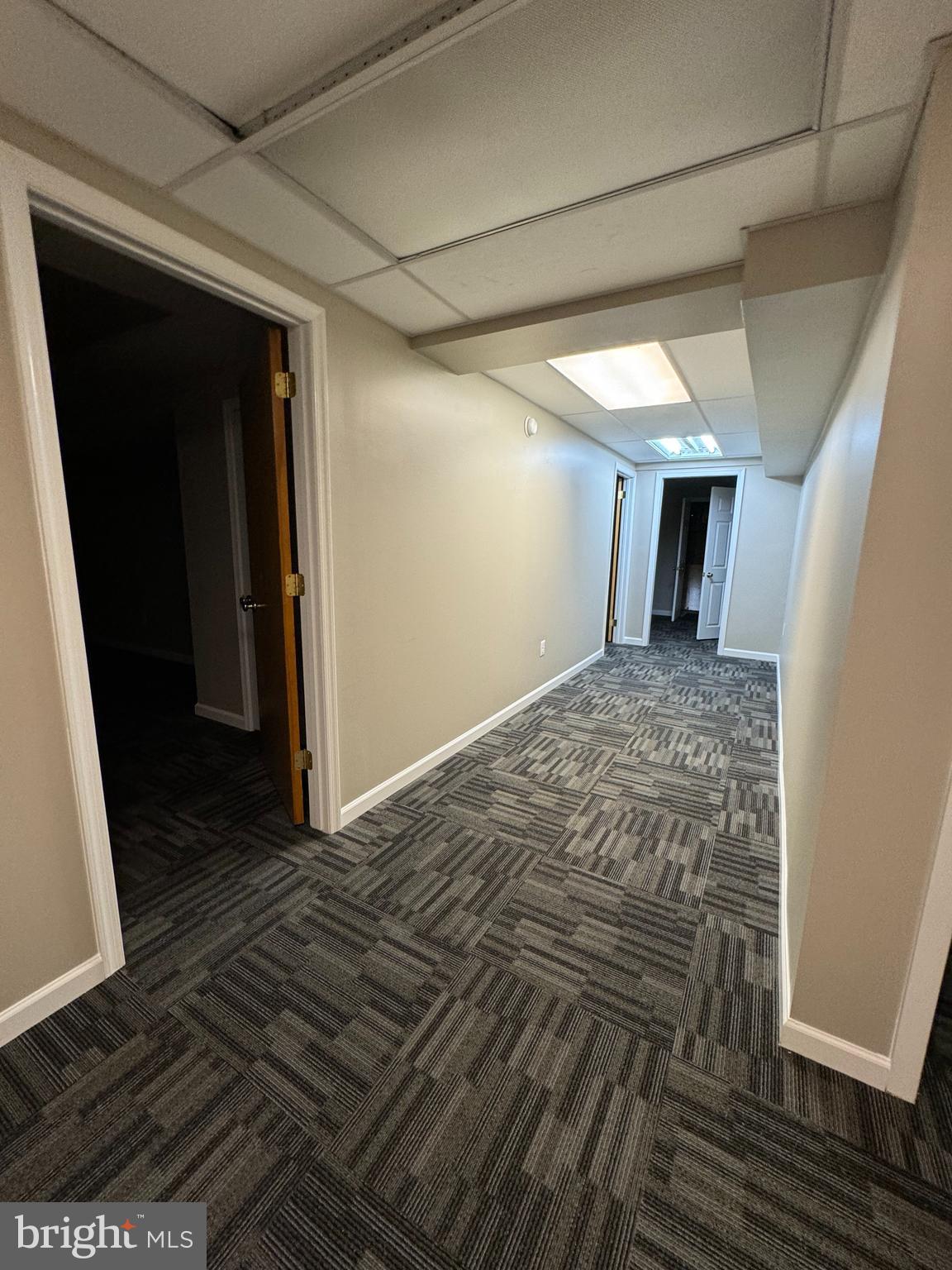 603 CORPORATE DRIVE W W