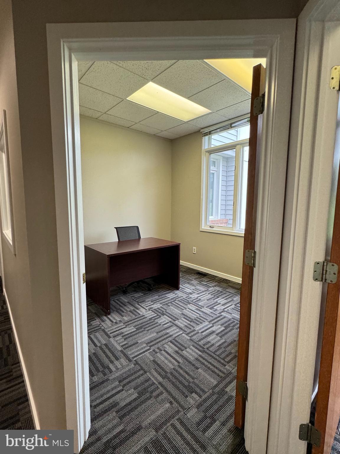 603 CORPORATE DRIVE W W