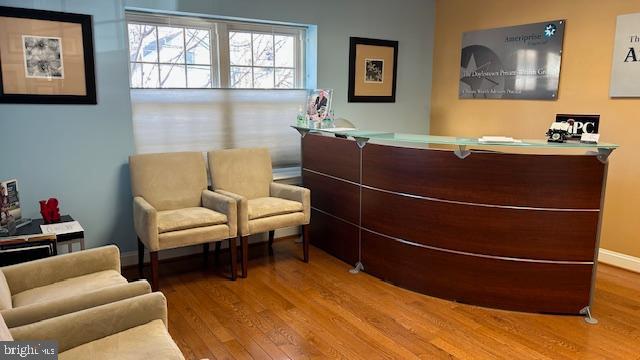 48 WEST OAKLAND AVENUE