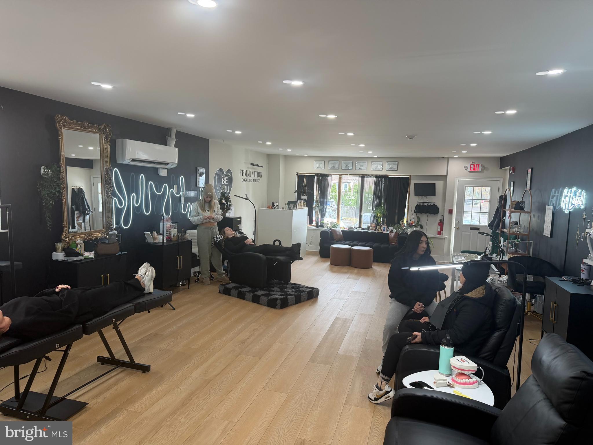 1812 BROWNSVILLE ROAD