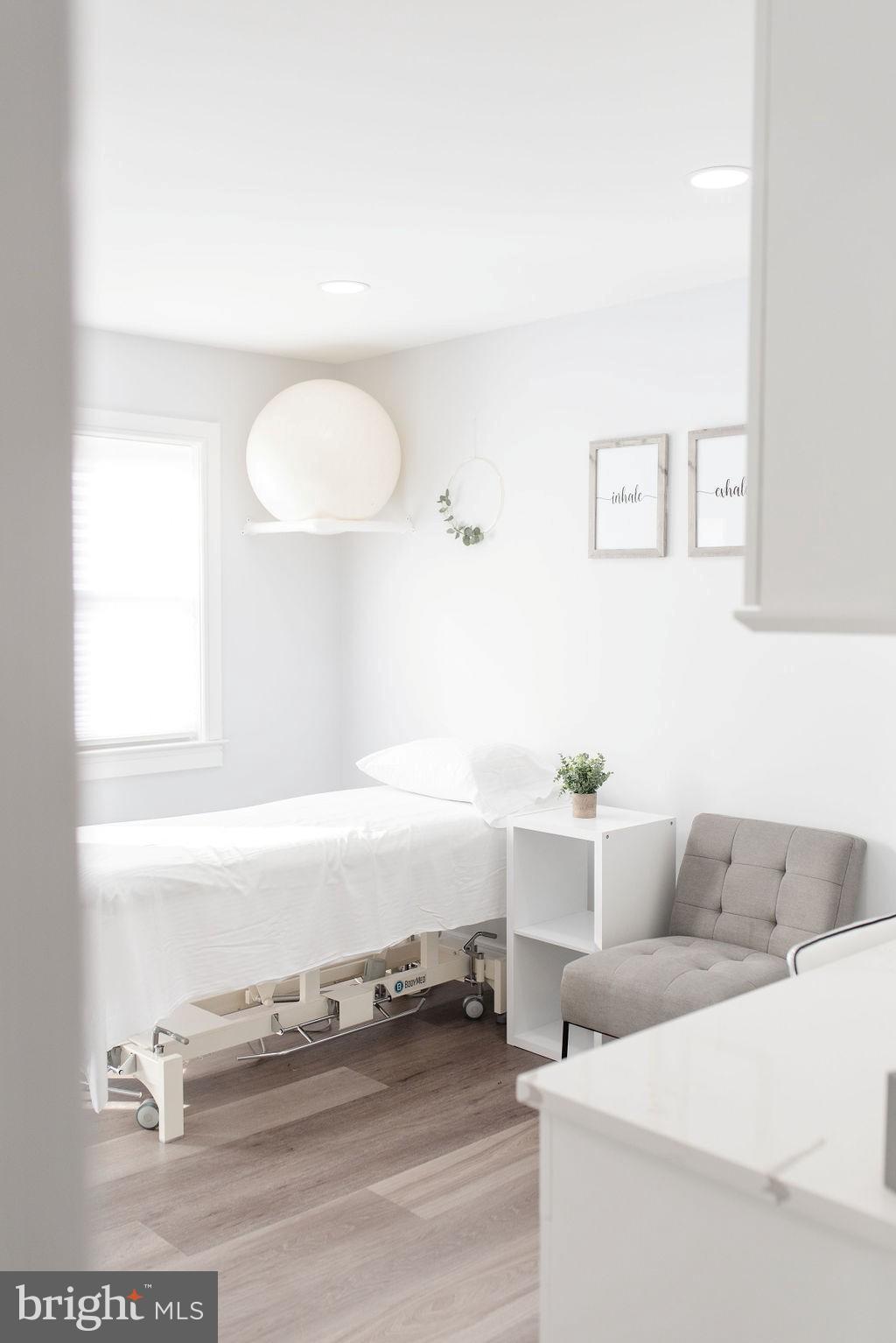 4 TERRY DRIVE DR SUITE