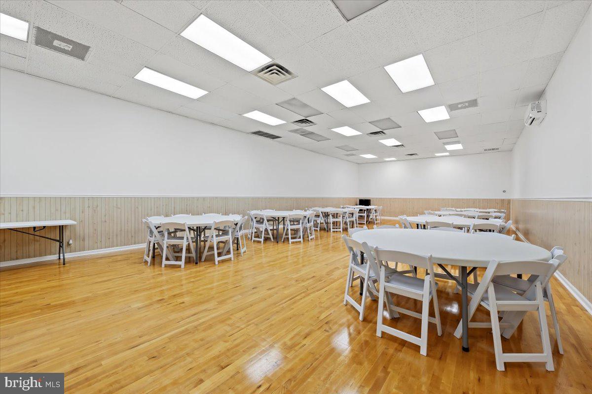 1707 WASHINGTON BOULEVARD