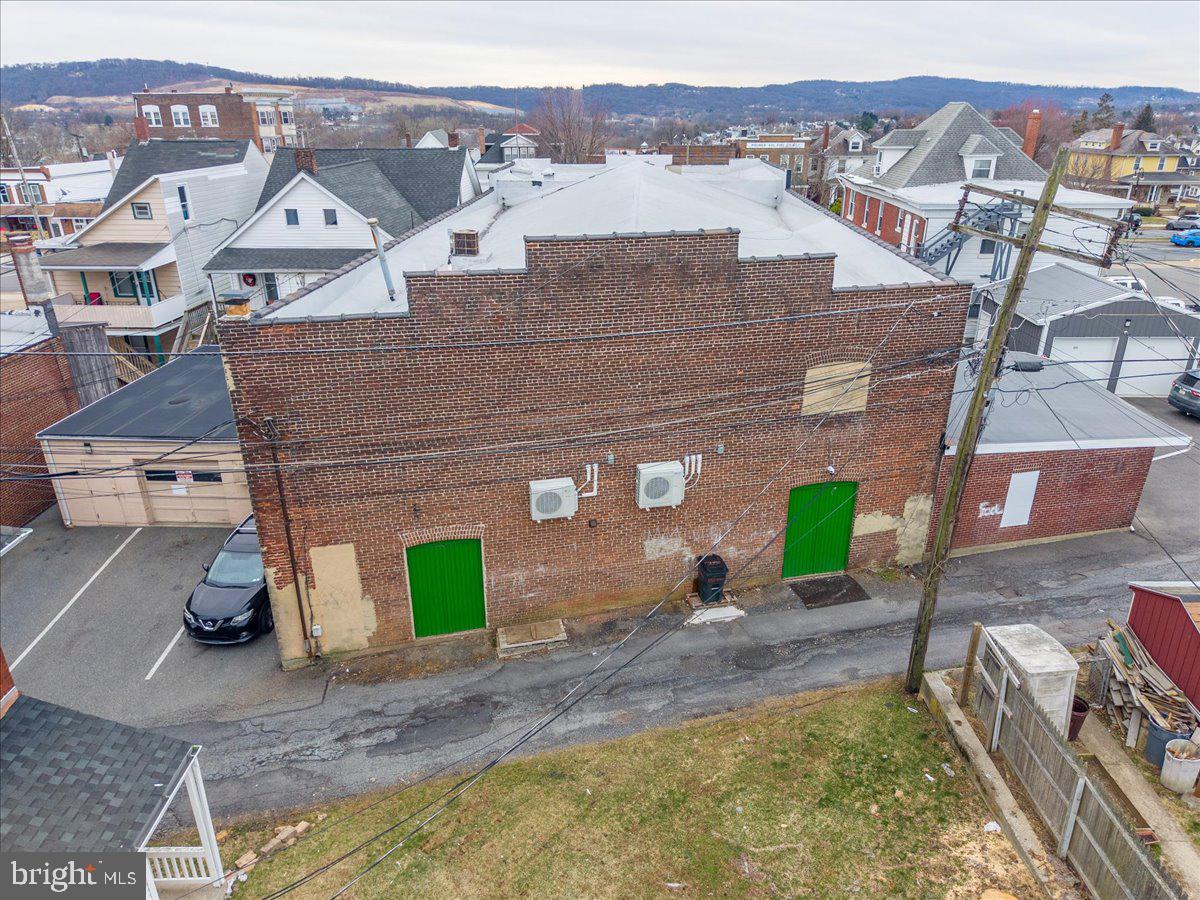 1707 WASHINGTON BOULEVARD