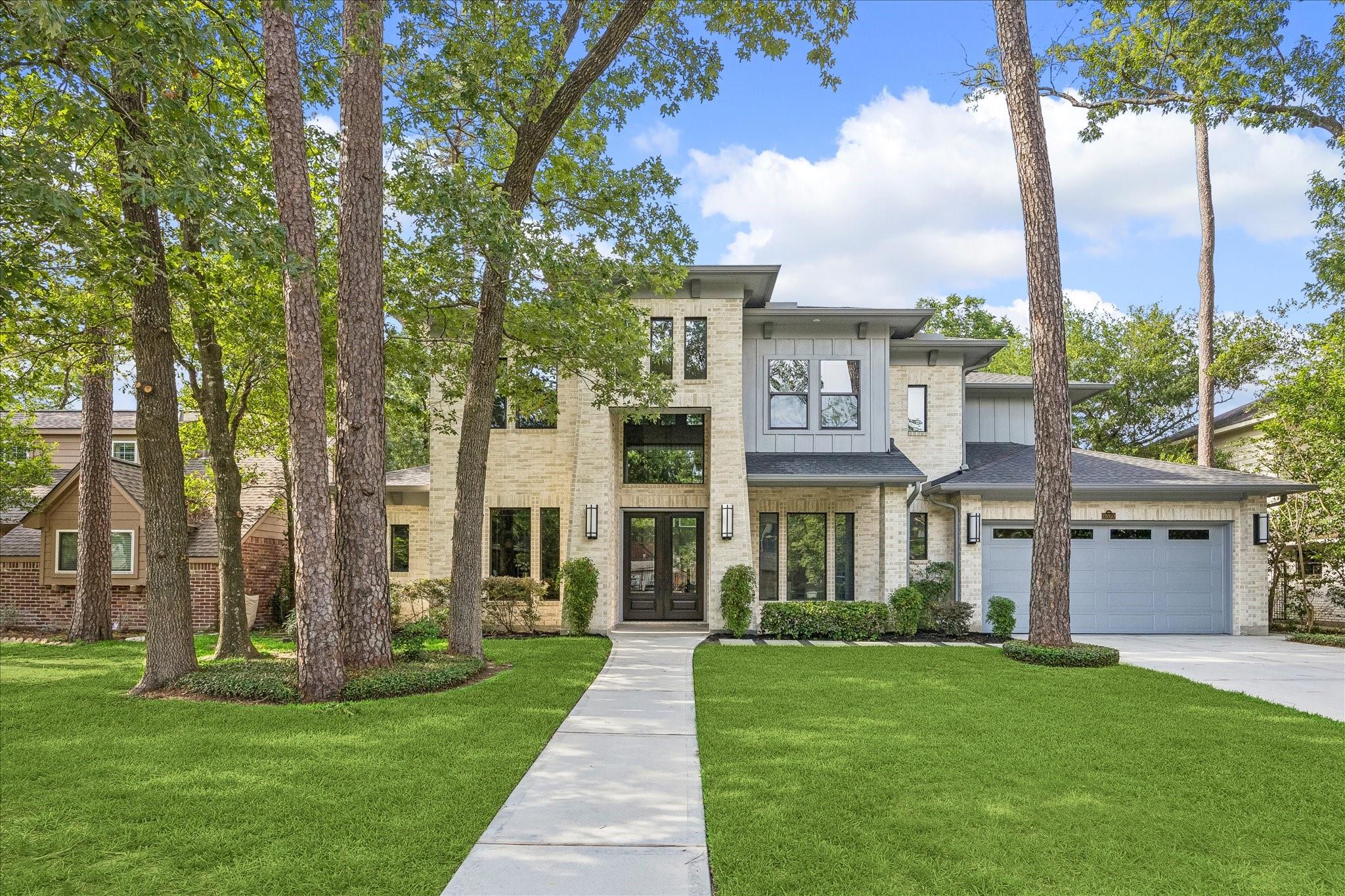 13050 Pebblebrook Drive