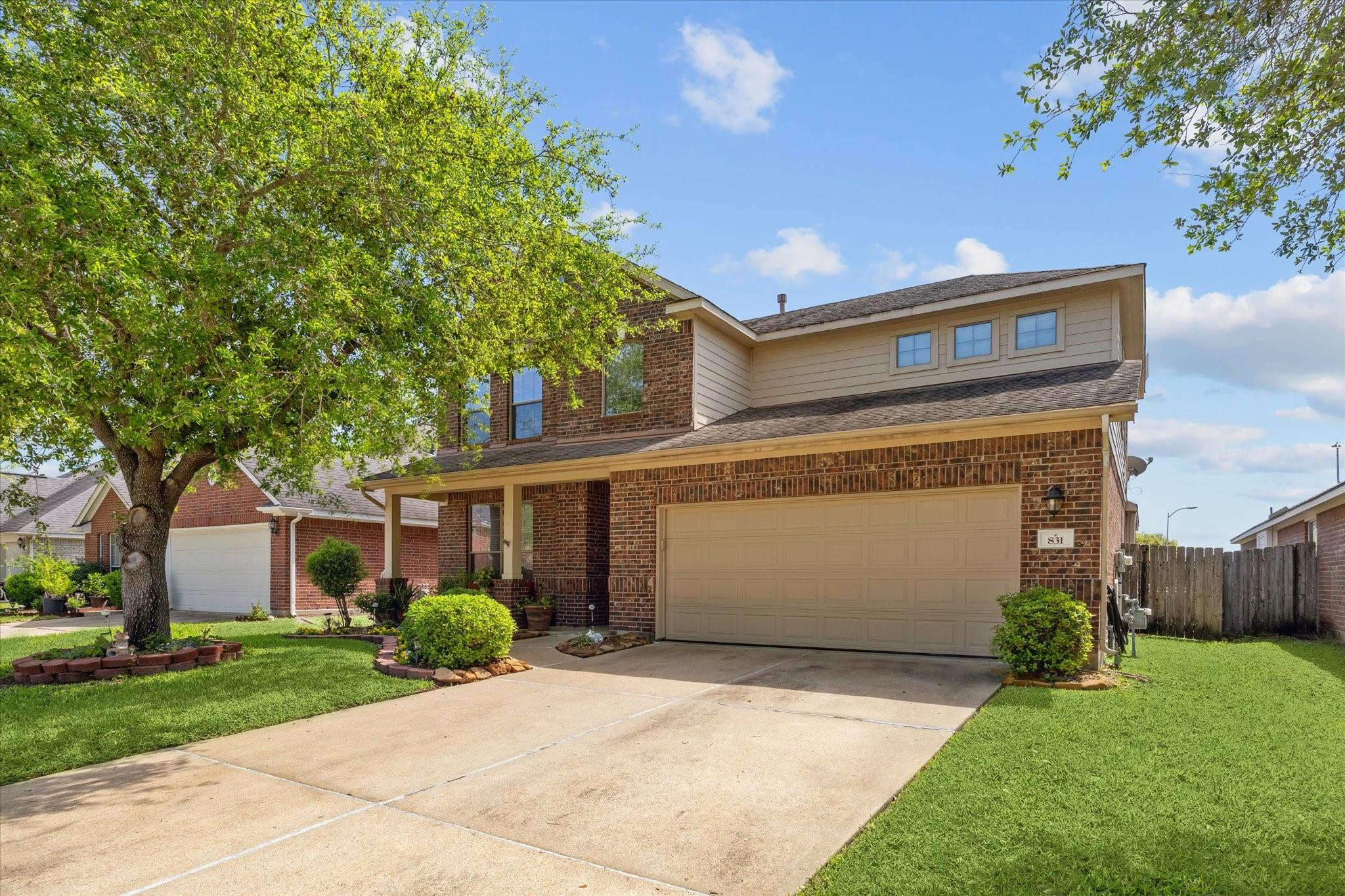 831 Glen Abbey Drive