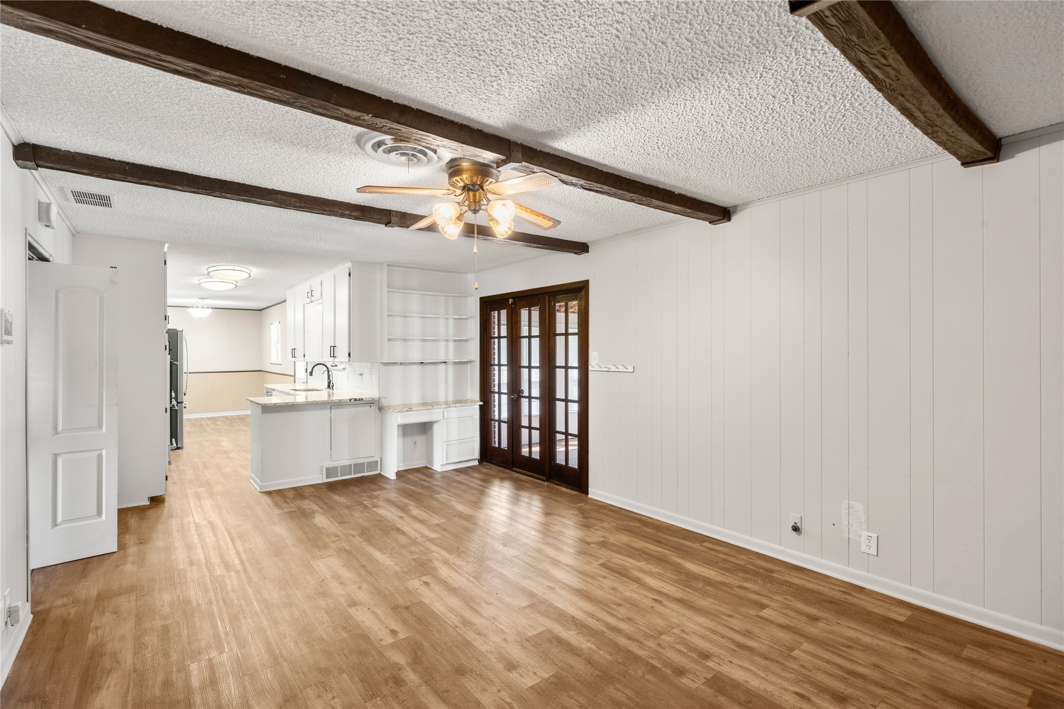 100 Paint Brush Road