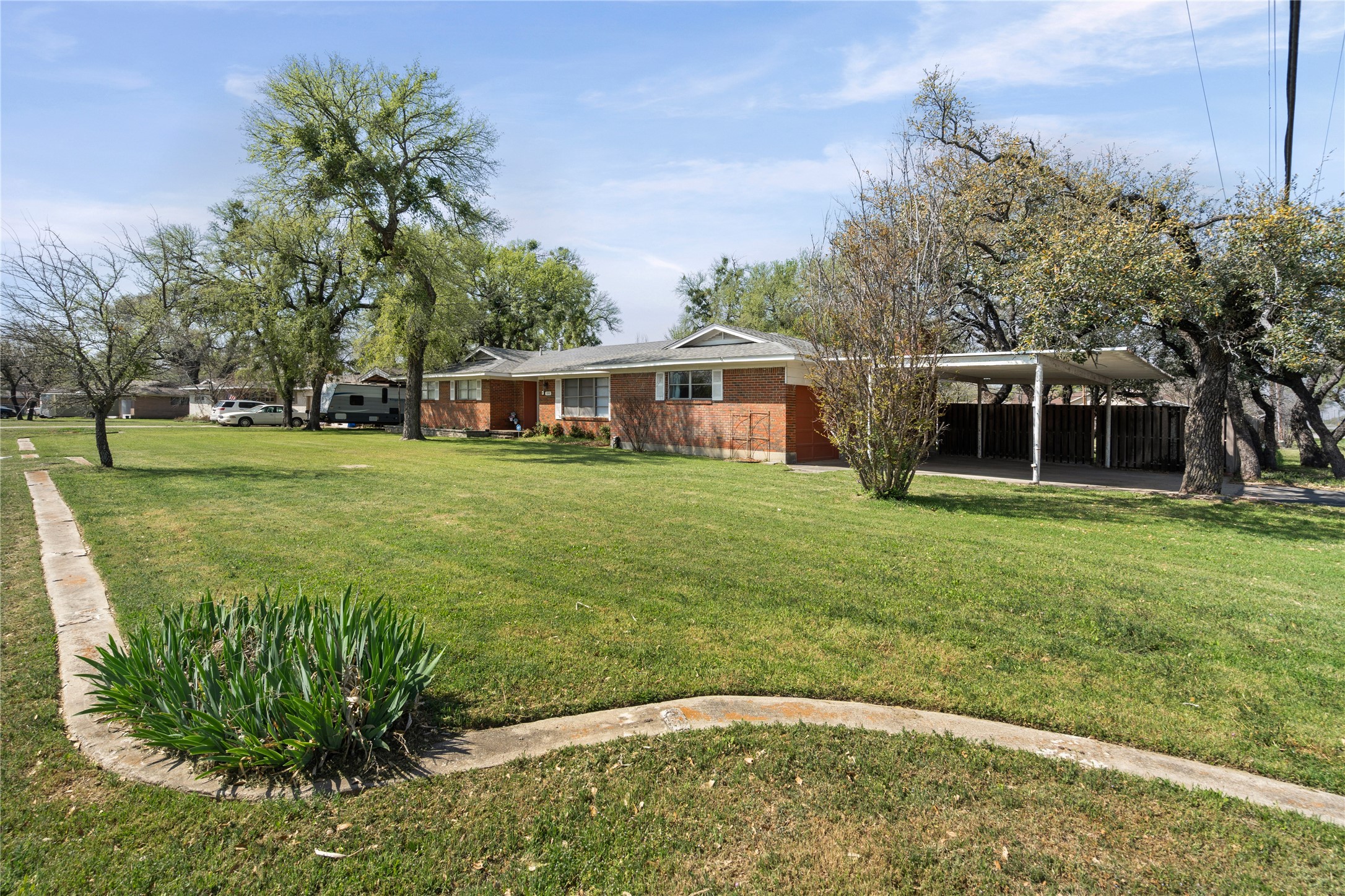 100 Paint Brush Road