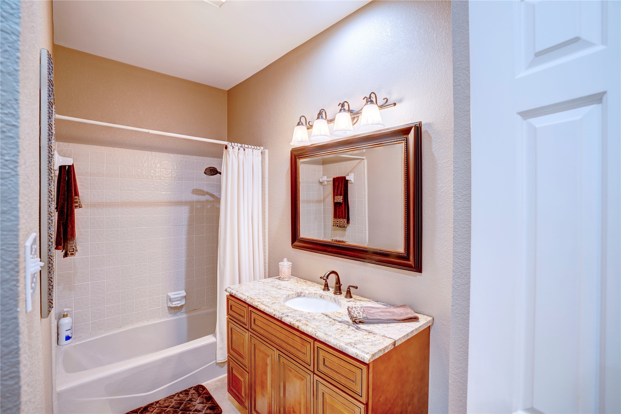 1215 Woodland Park Drive
