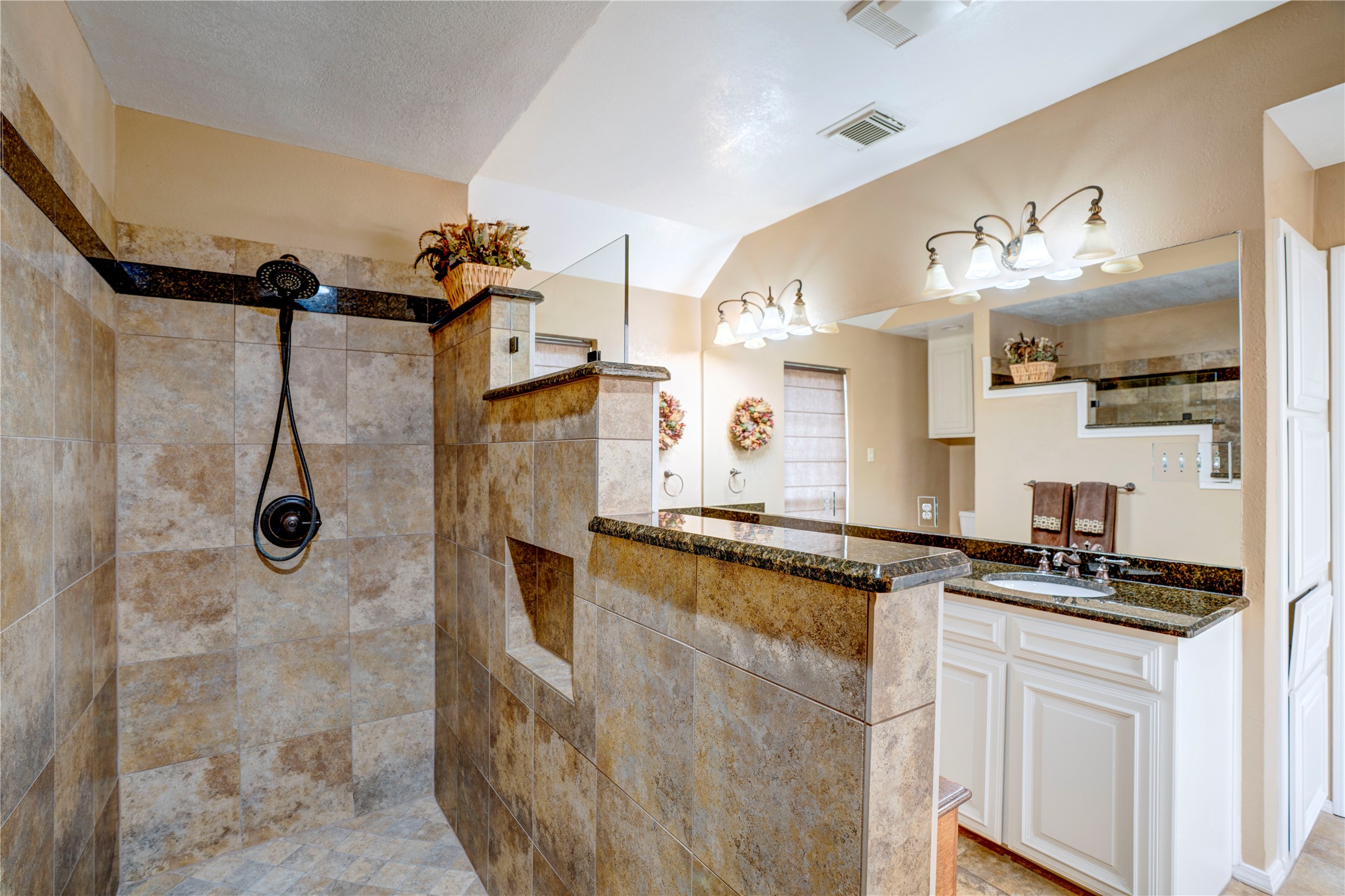 1215 Woodland Park Drive
