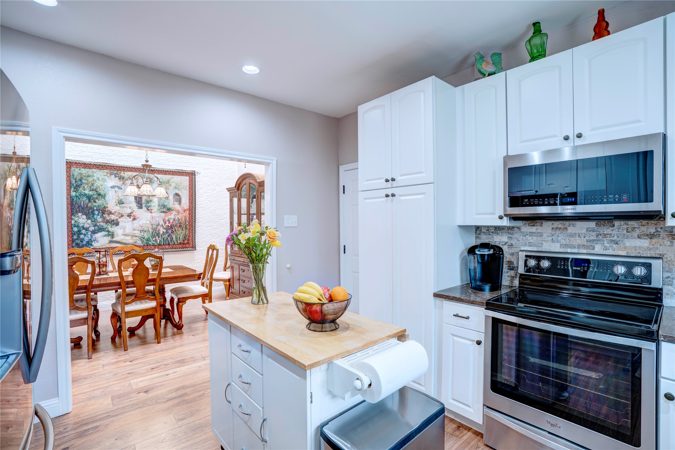 1215 Woodland Park Drive