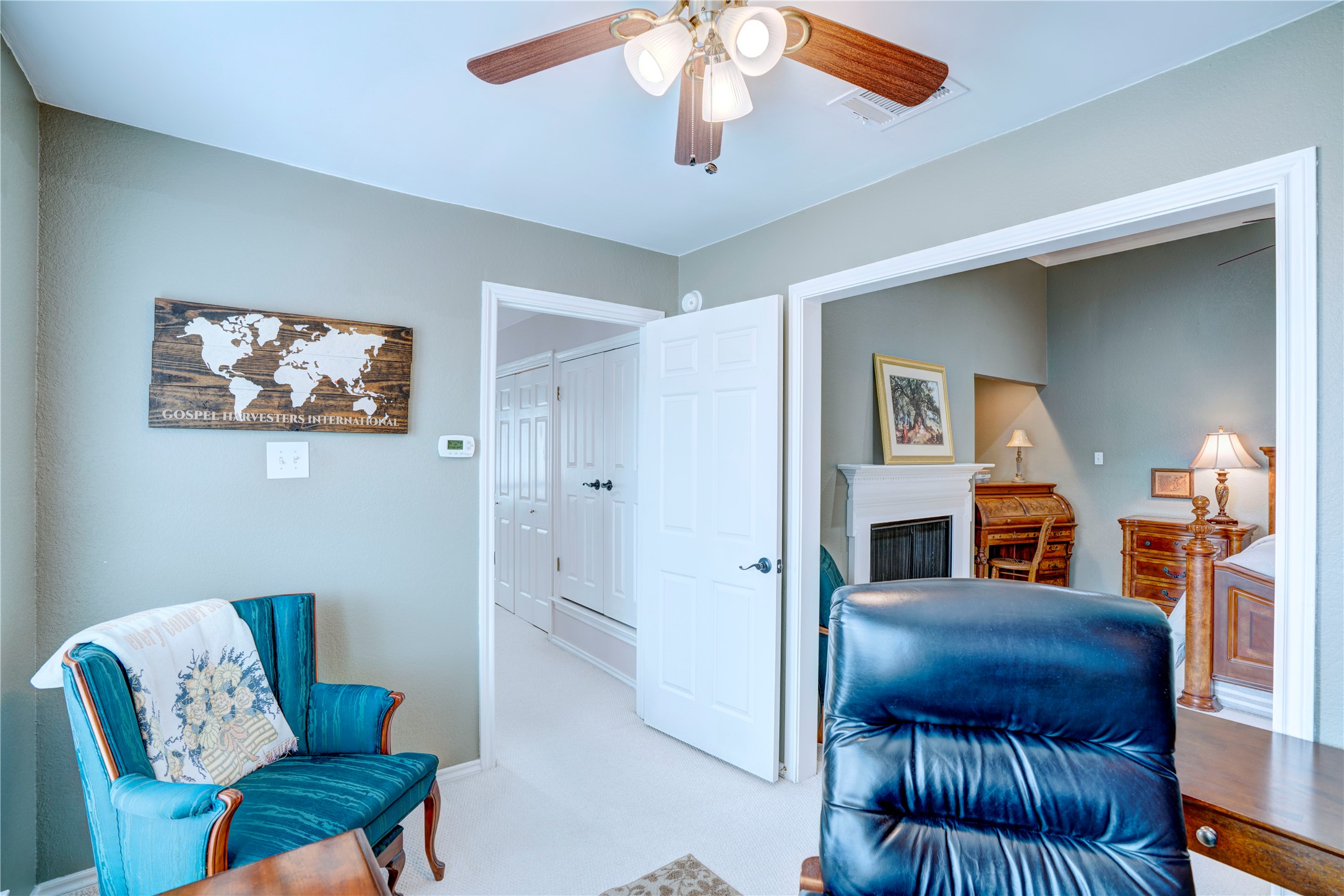 1215 Woodland Park Drive
