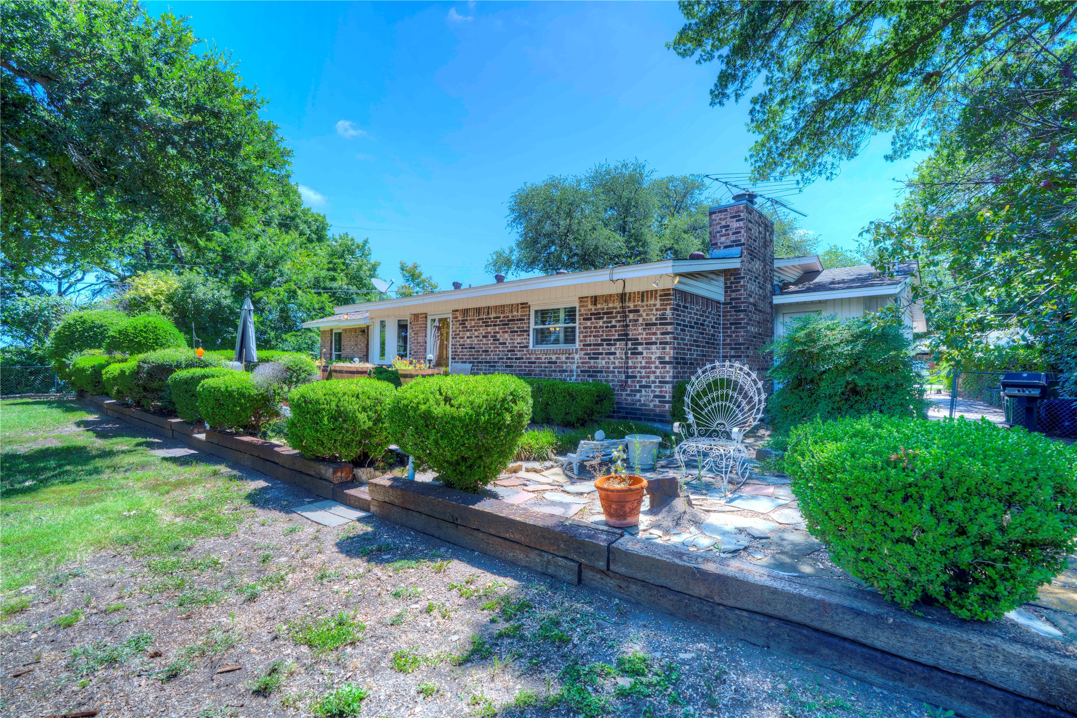 4905 Tracy Drive