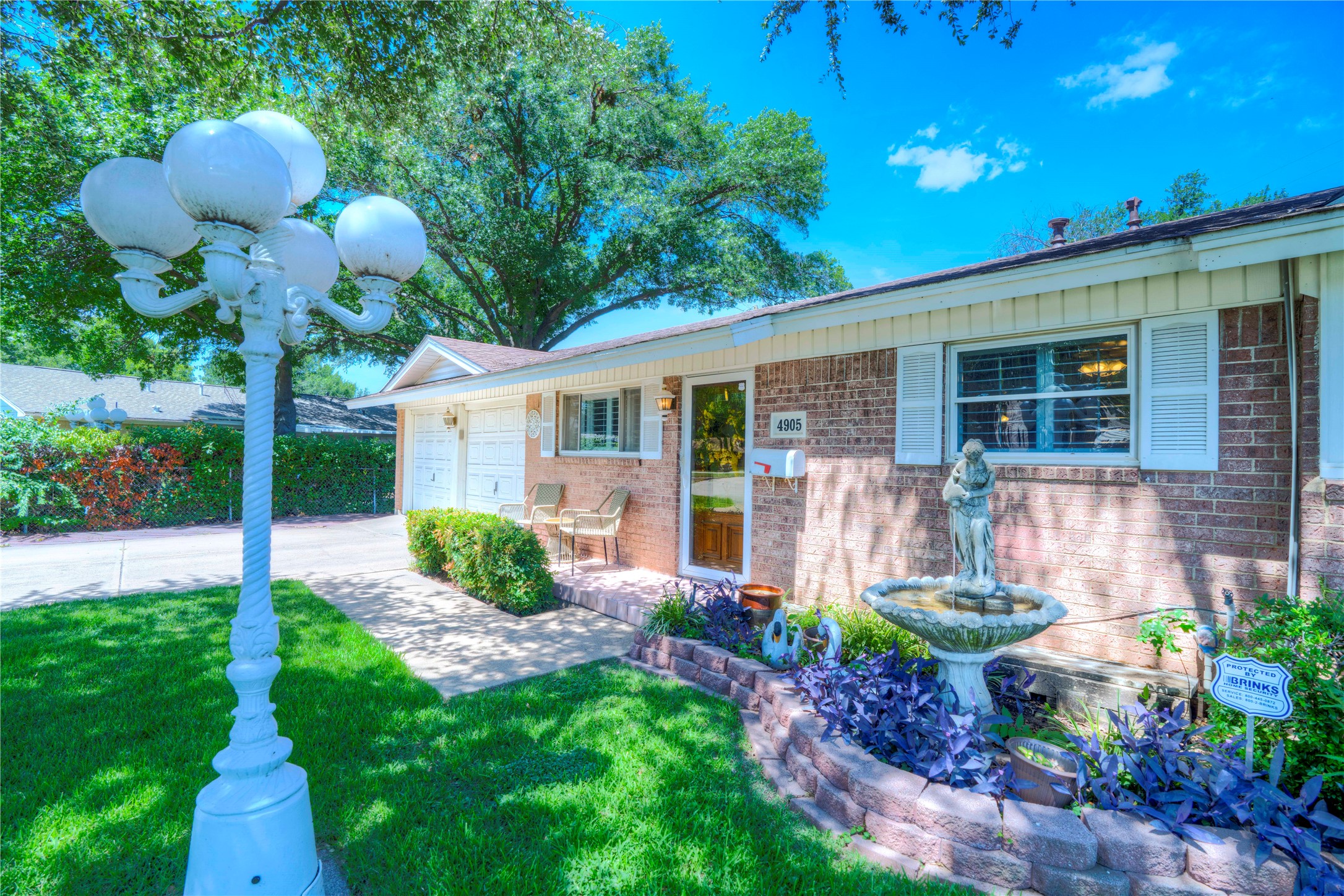 4905 Tracy Drive