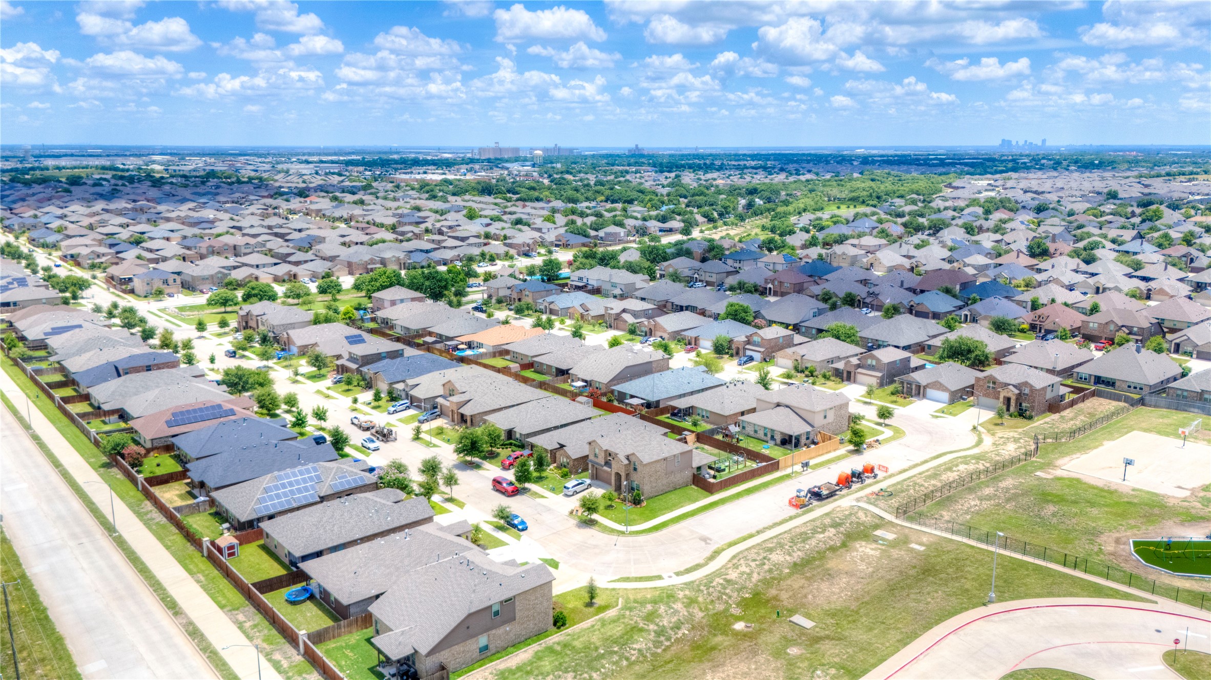 5233 Sugarcane Lane