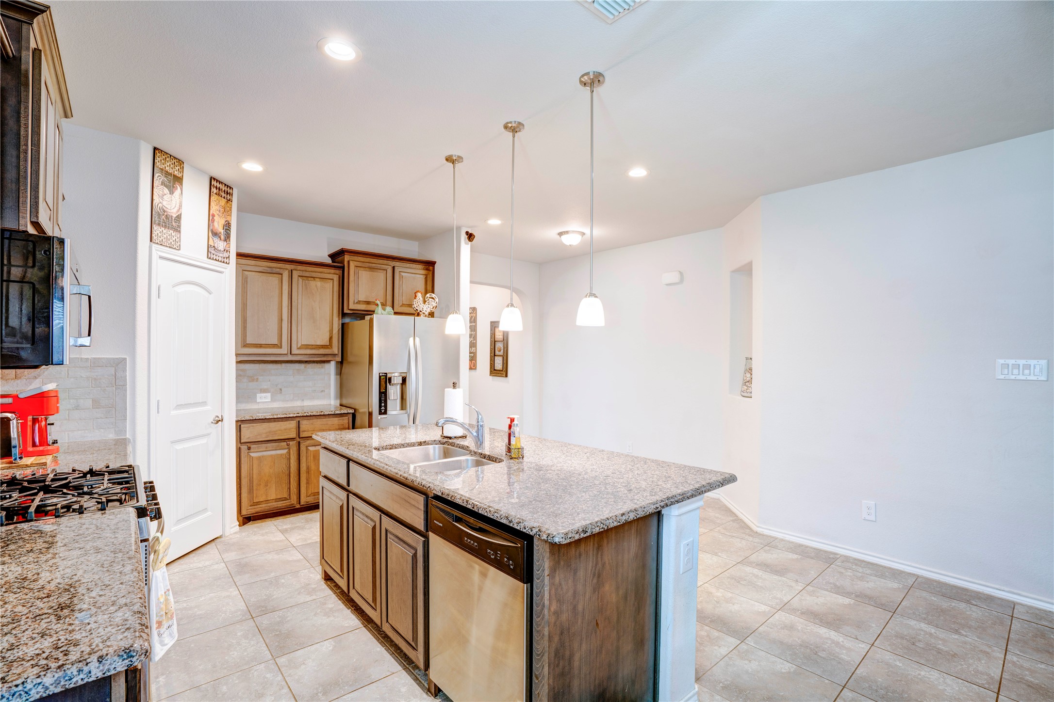 5233 Sugarcane Lane
