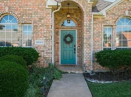 5893 Echo Bluff Drive