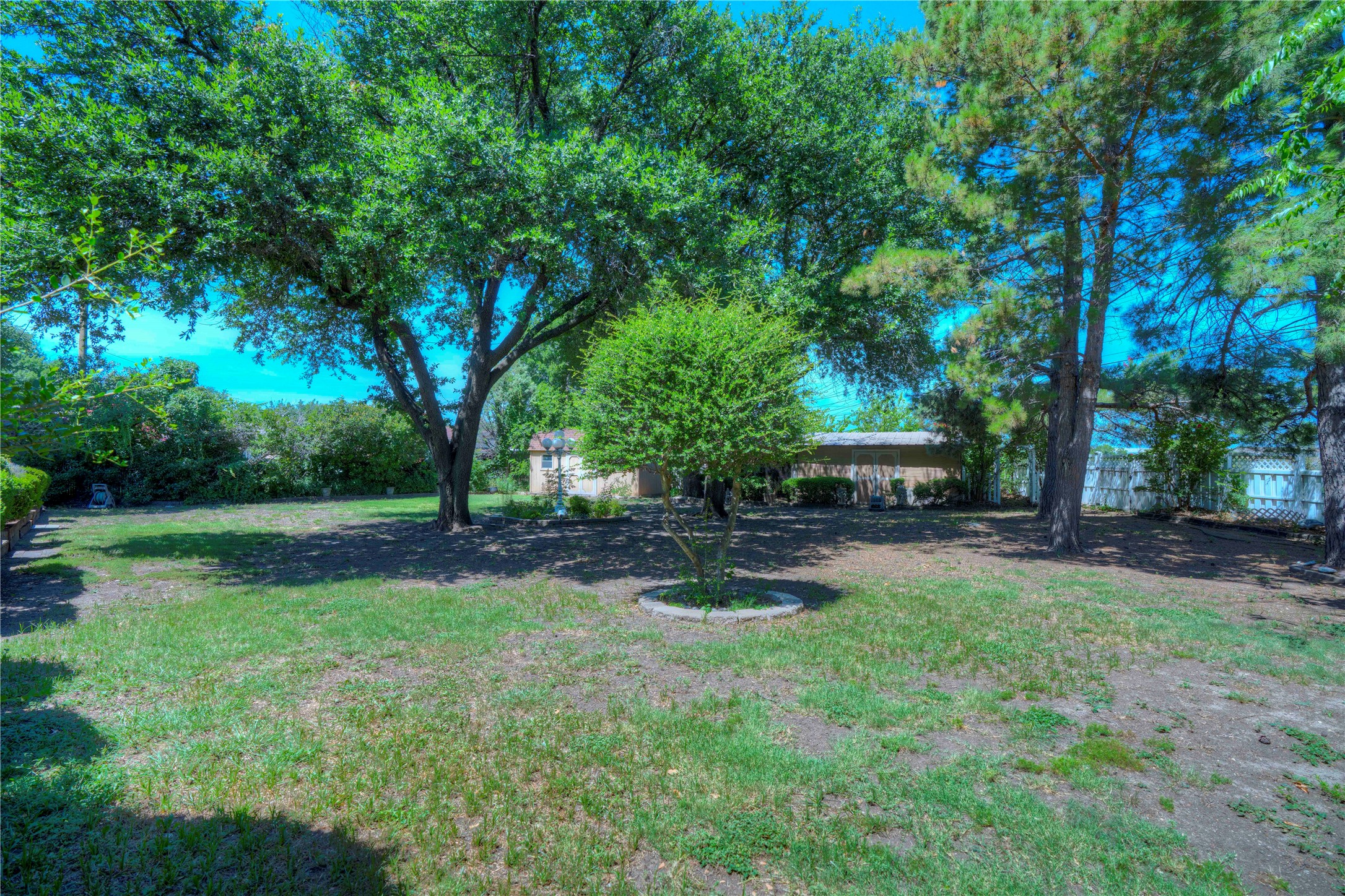 4905 Tracy Drive