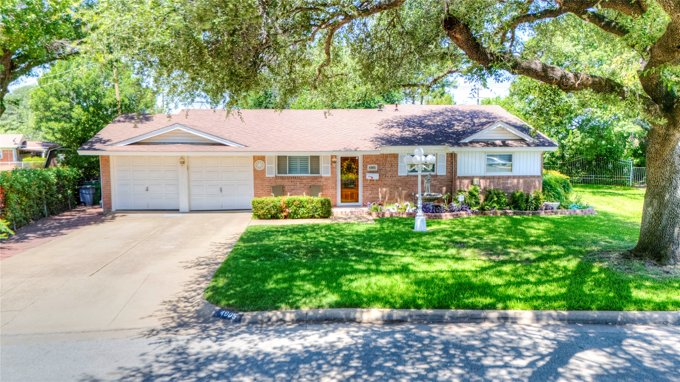 4905 Tracy Drive