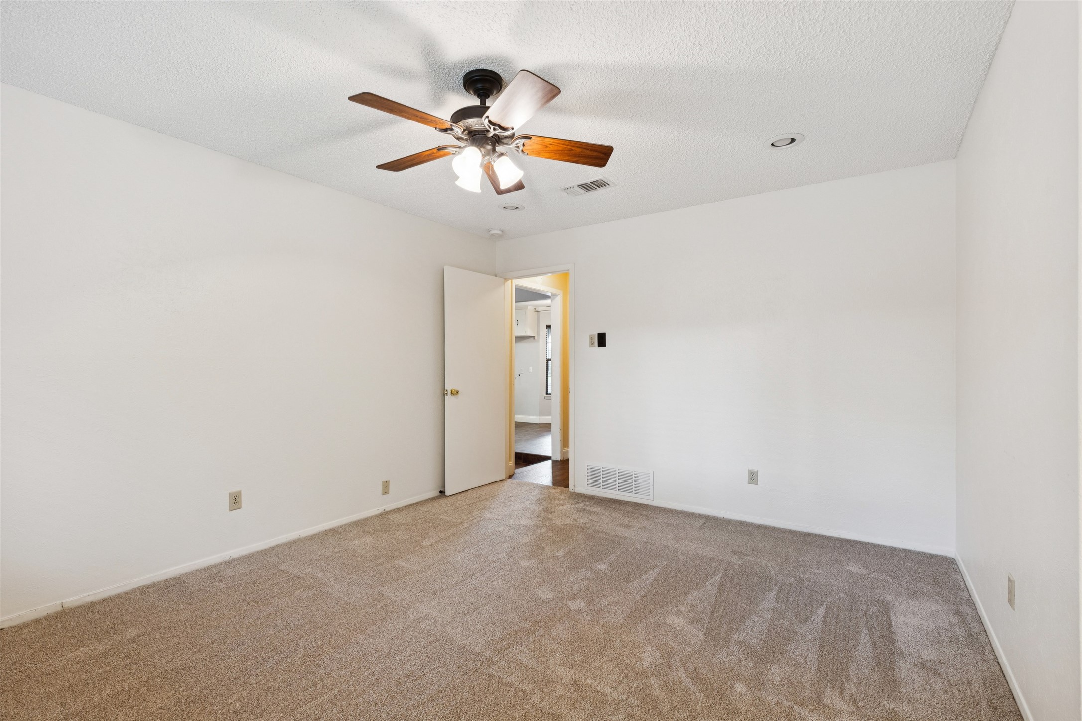 7701 Briarridge Court