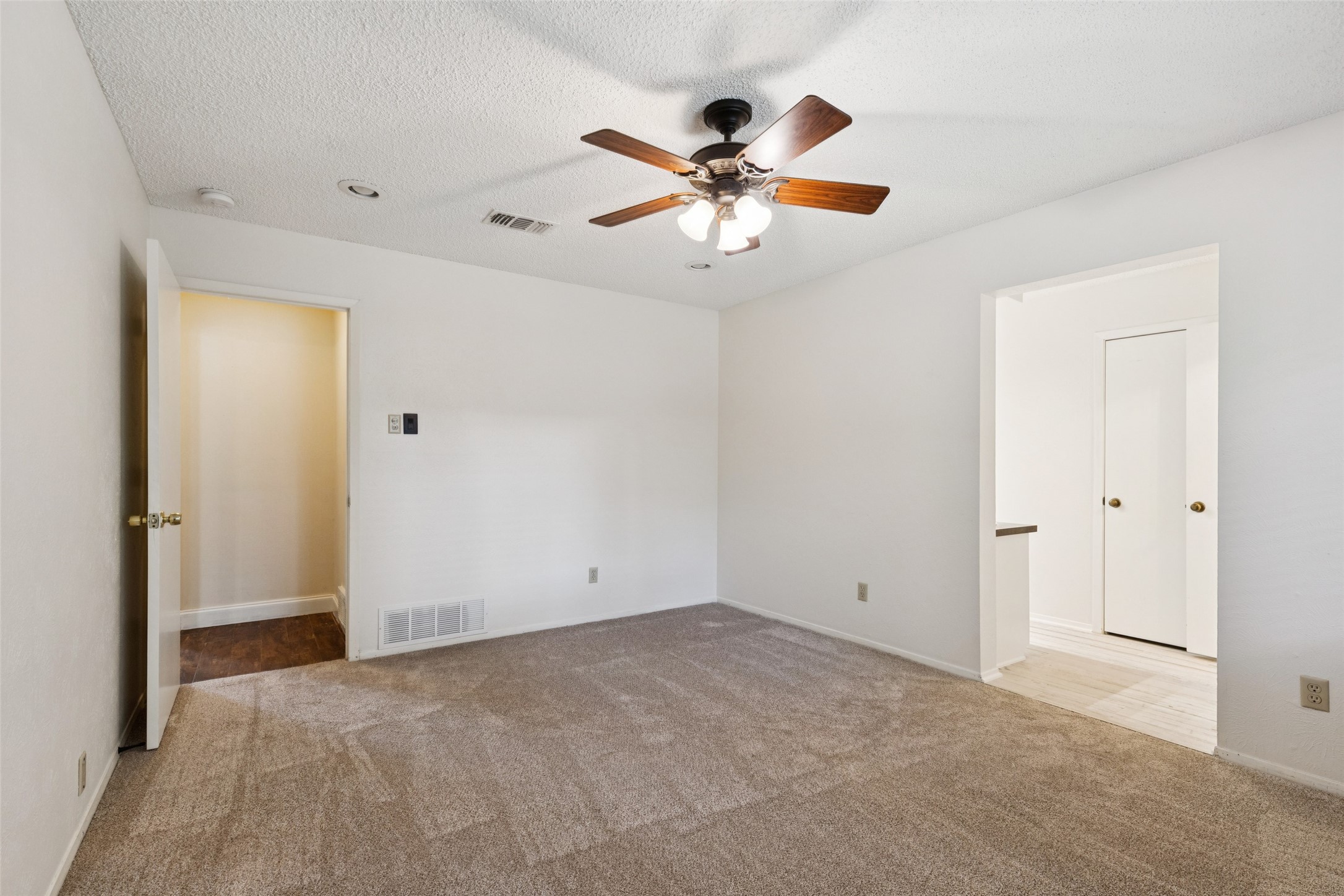 7701 Briarridge Court